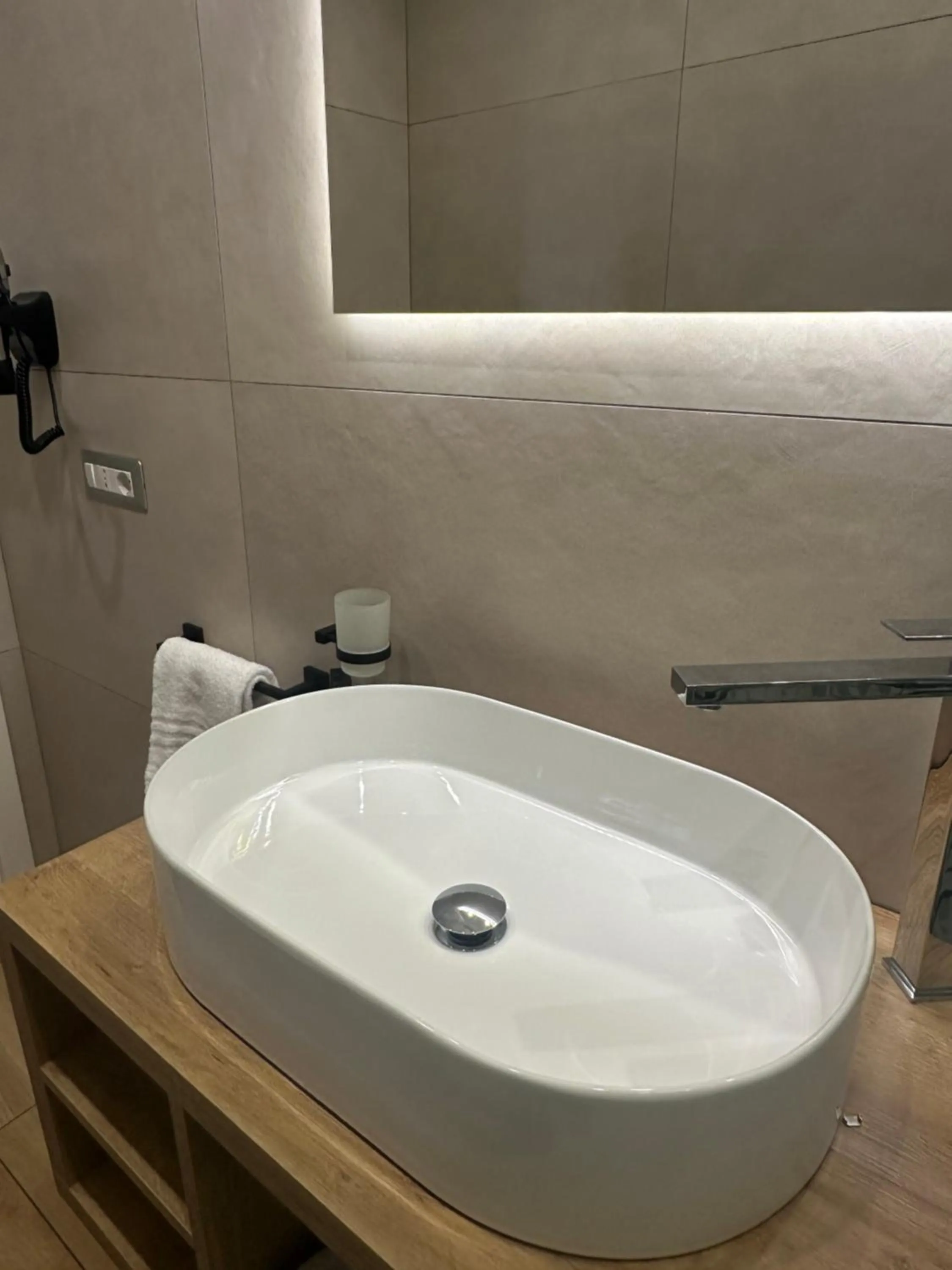 Bathroom in Hotiday Napoli Astoria