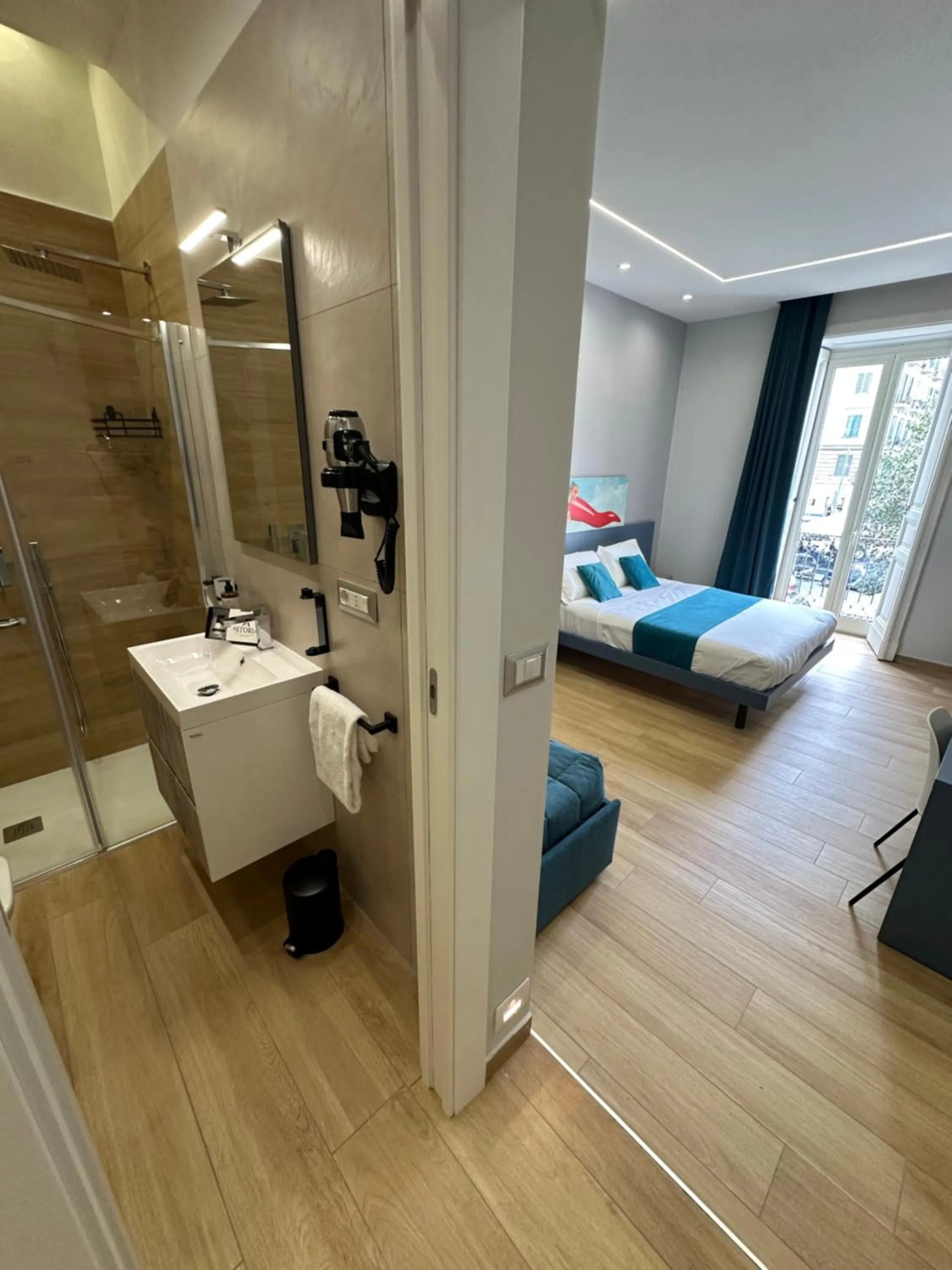 Bathroom in Hotiday Napoli Astoria