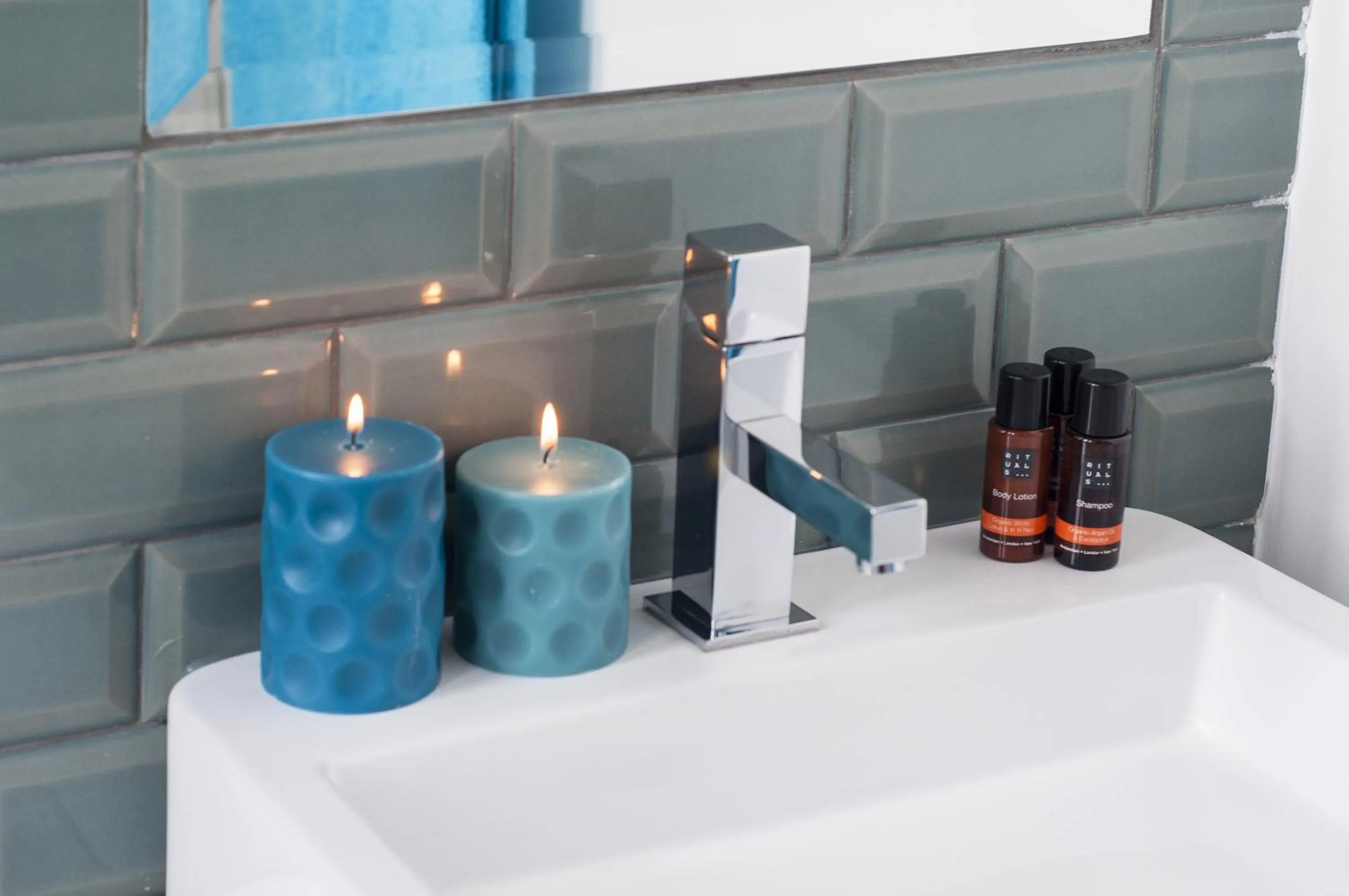 Bathroom in Beachouse - Surf, Bed & Breakfast