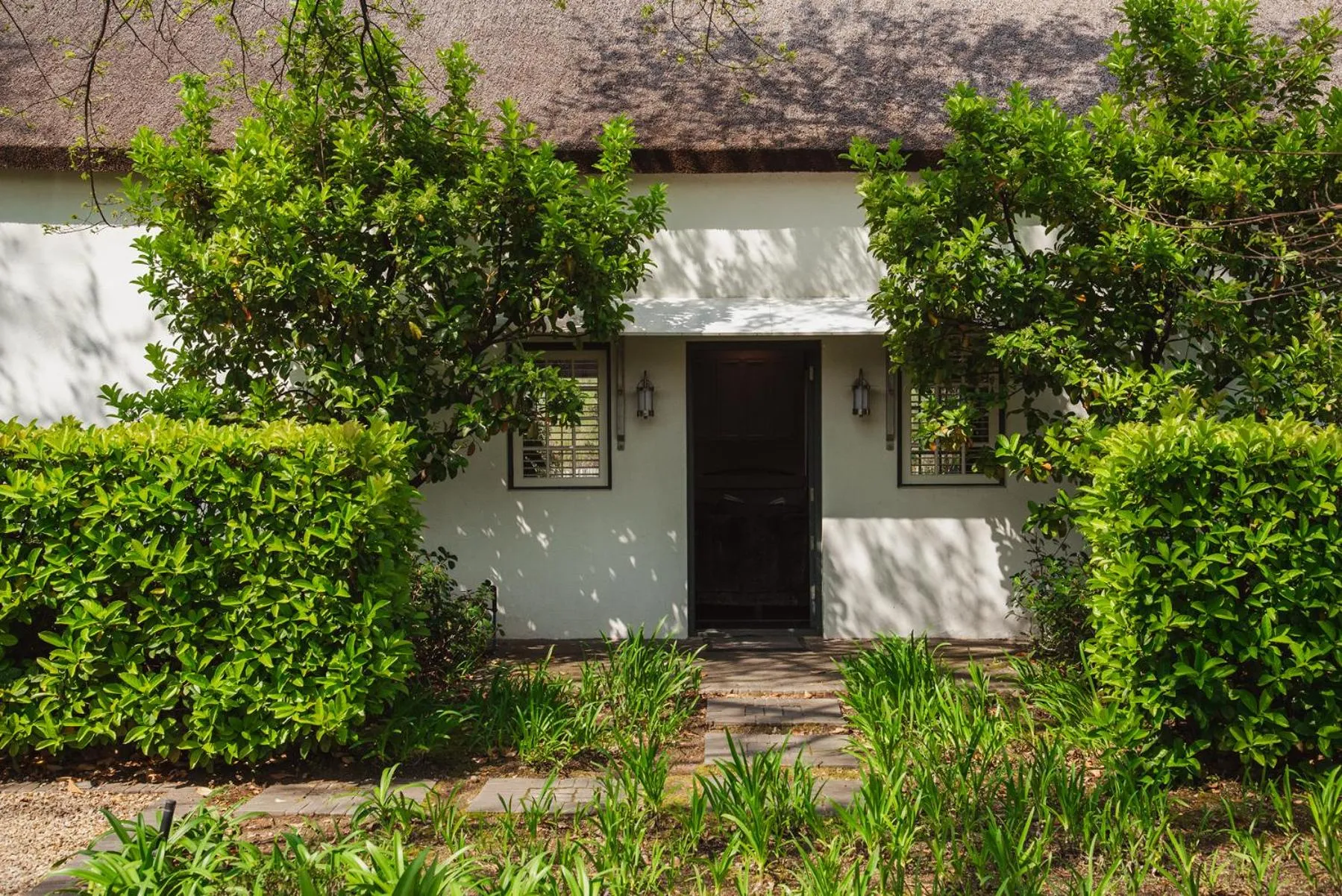 Facade/entrance in Grande Provence