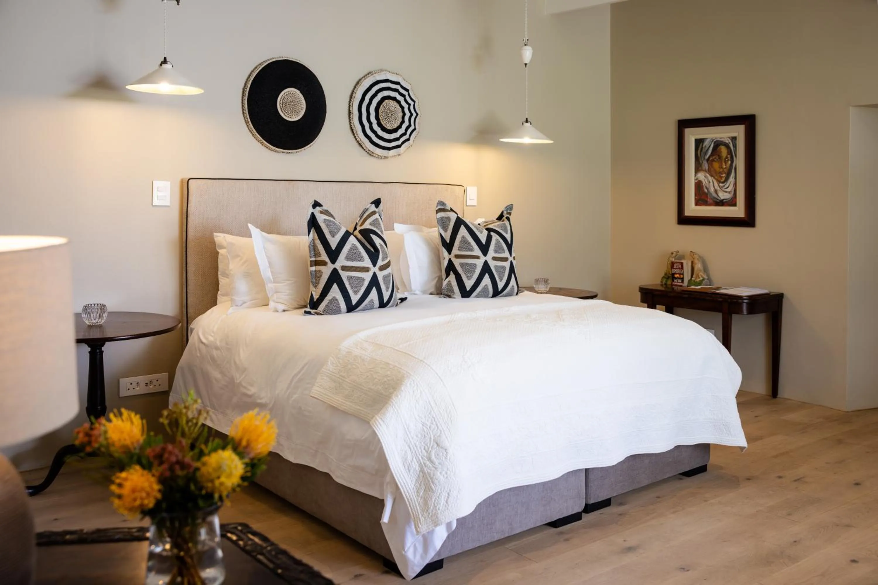 Bedroom, Bed in Grande Provence