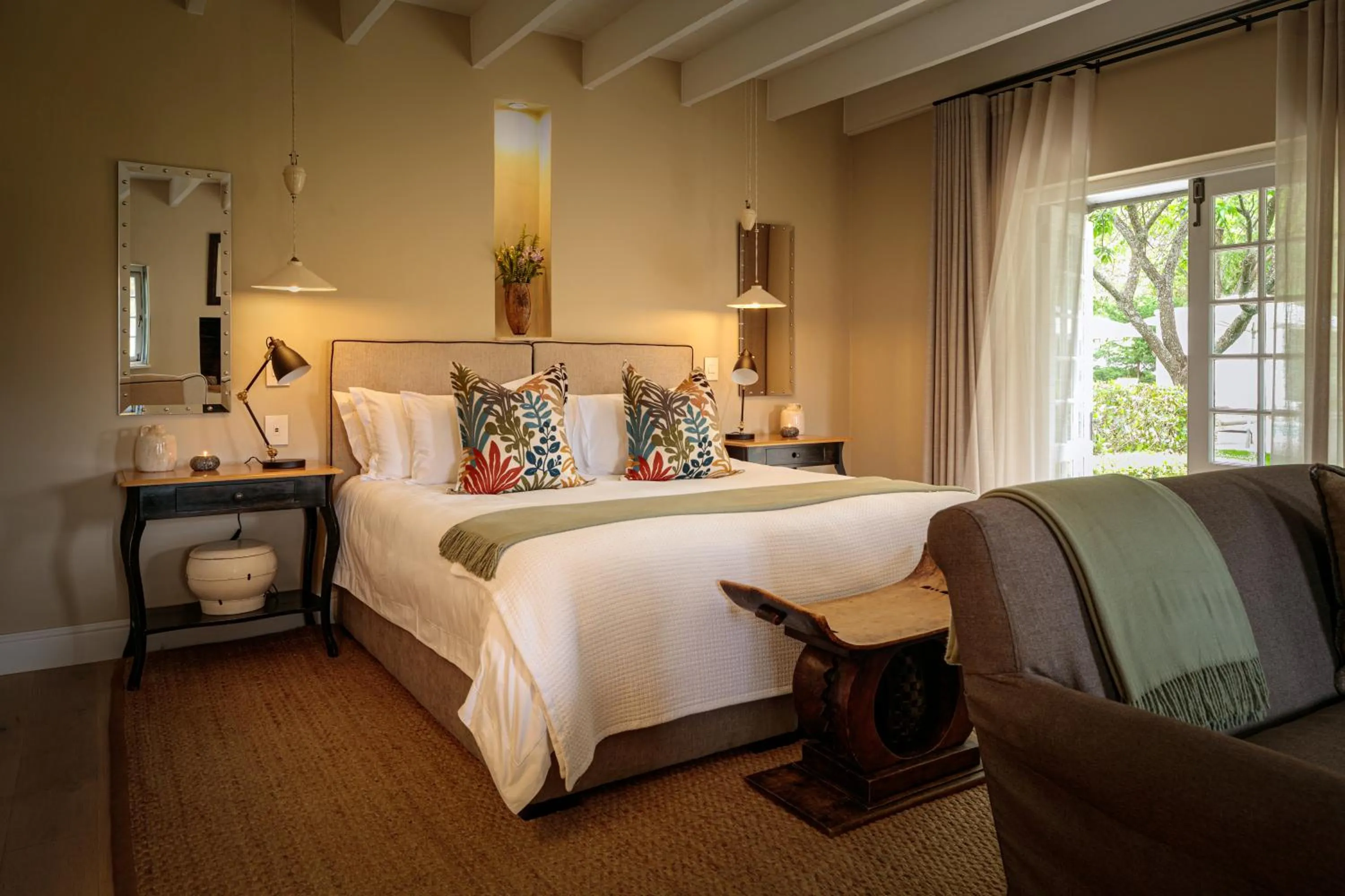 Bedroom, Bed in Grande Provence