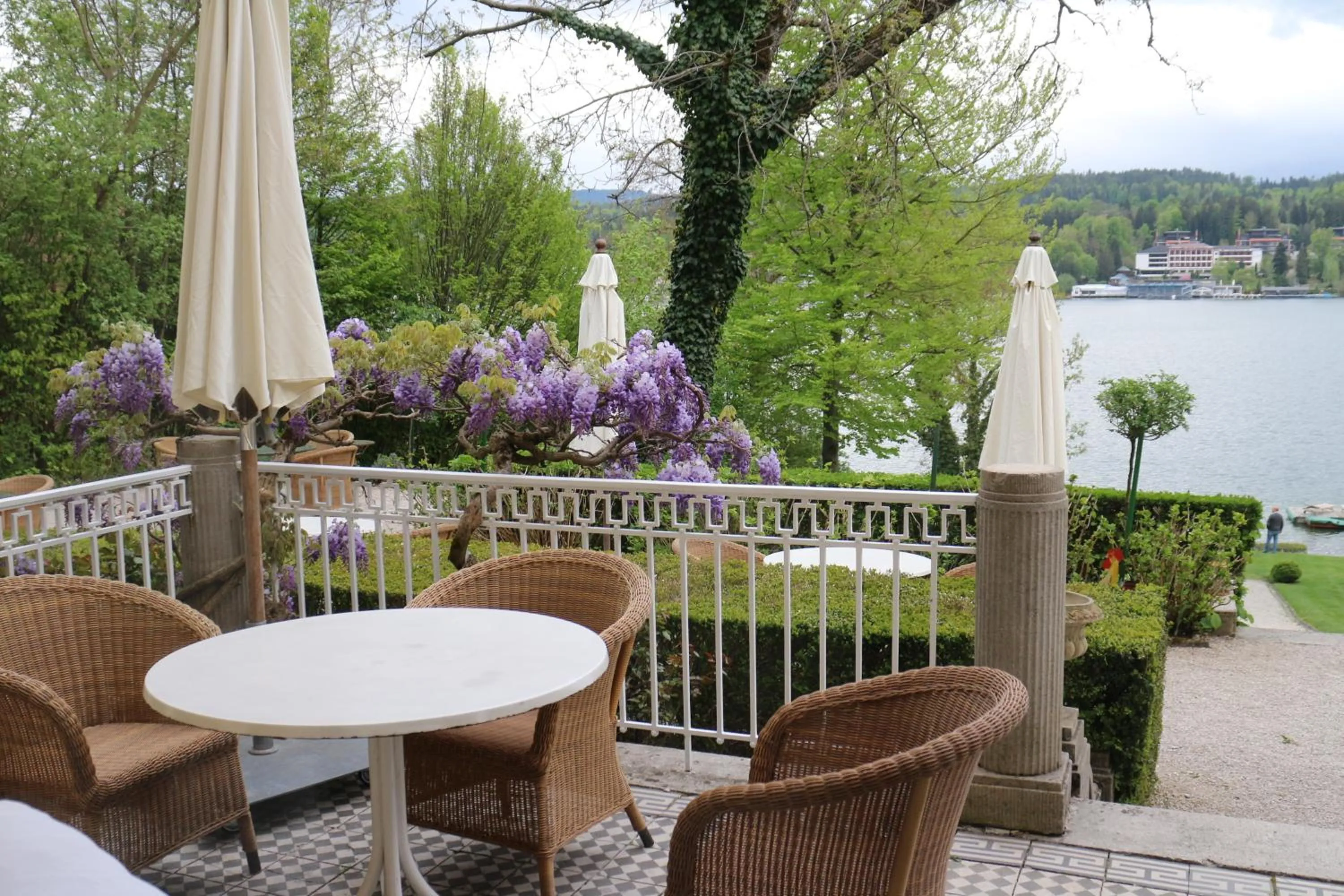 Patio in Hotel Seeschlößl Velden