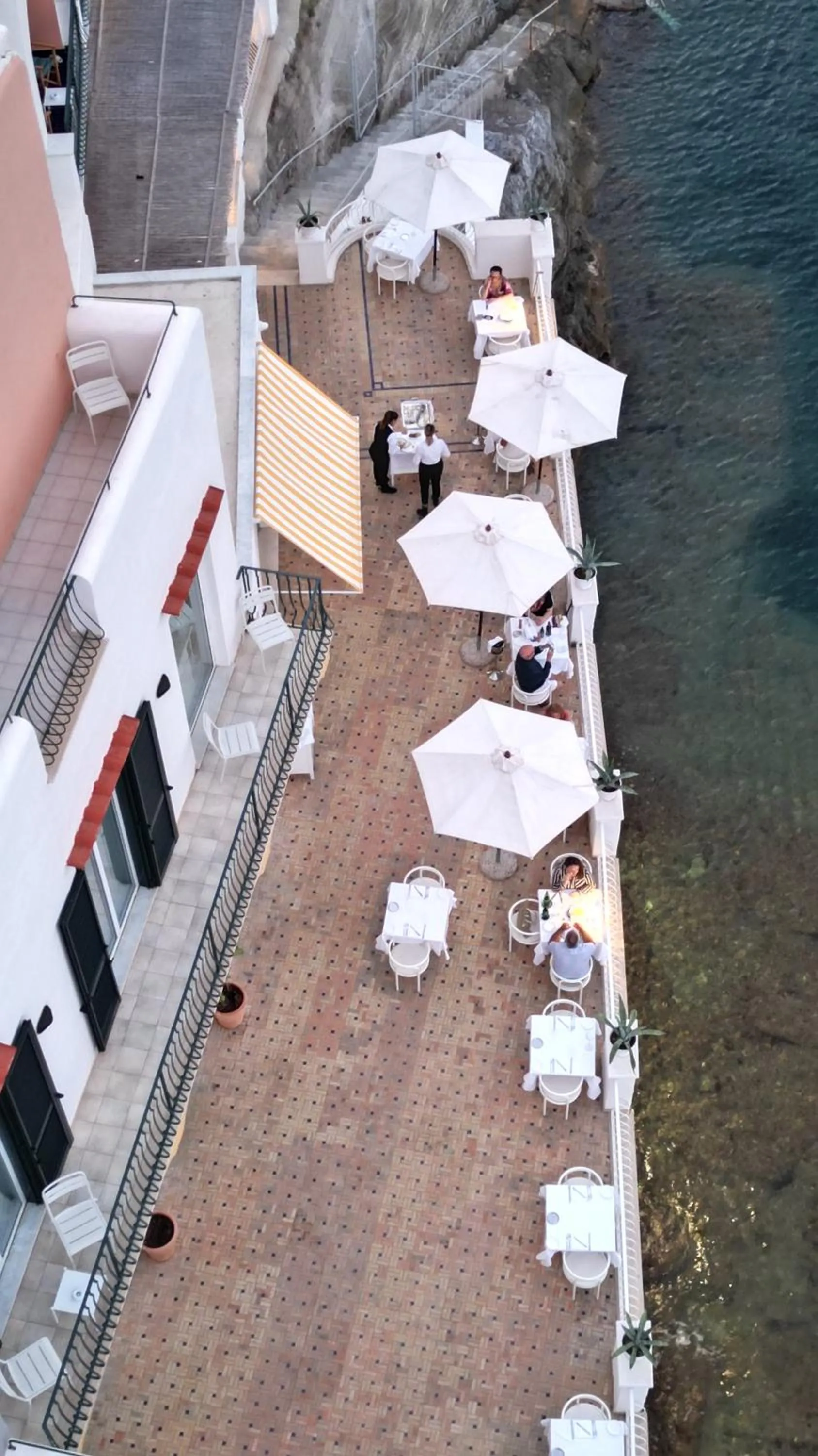 Restaurant/places to eat in Miramare Sea Resort & Spa