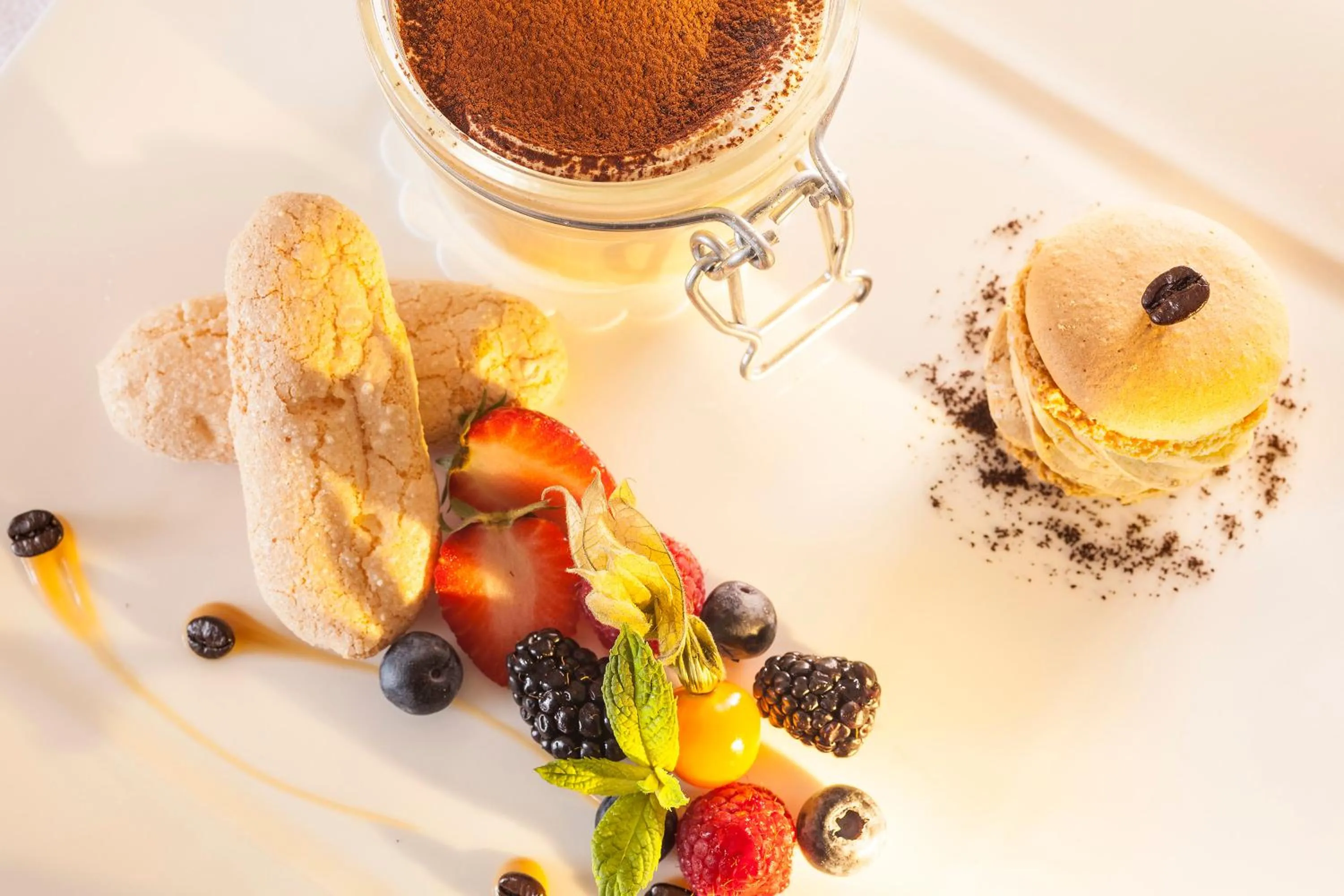 Restaurant/places to eat in Miramare Sea Resort & Spa