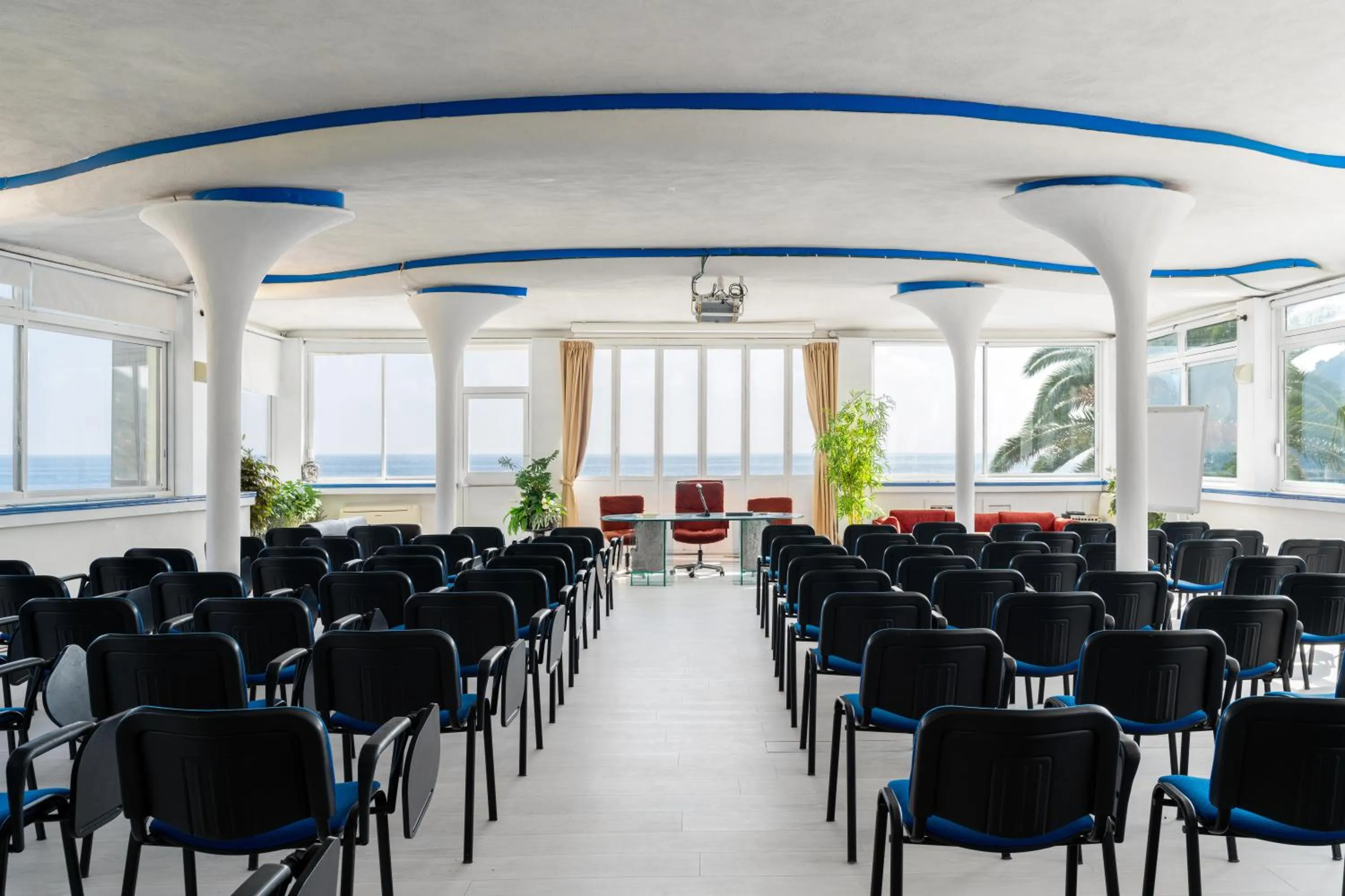 Business facilities in Miramare Sea Resort & Spa
