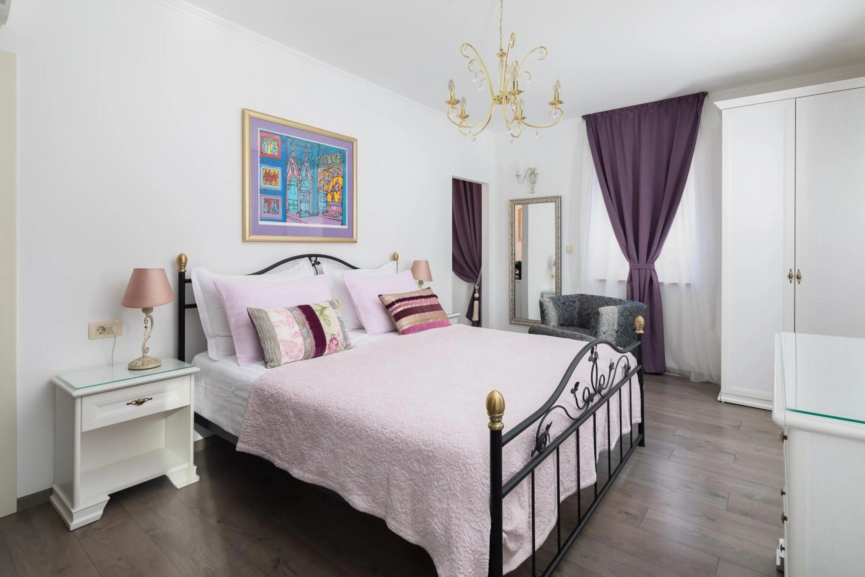 Bedroom, Bed in Romantic Luxury Rooms