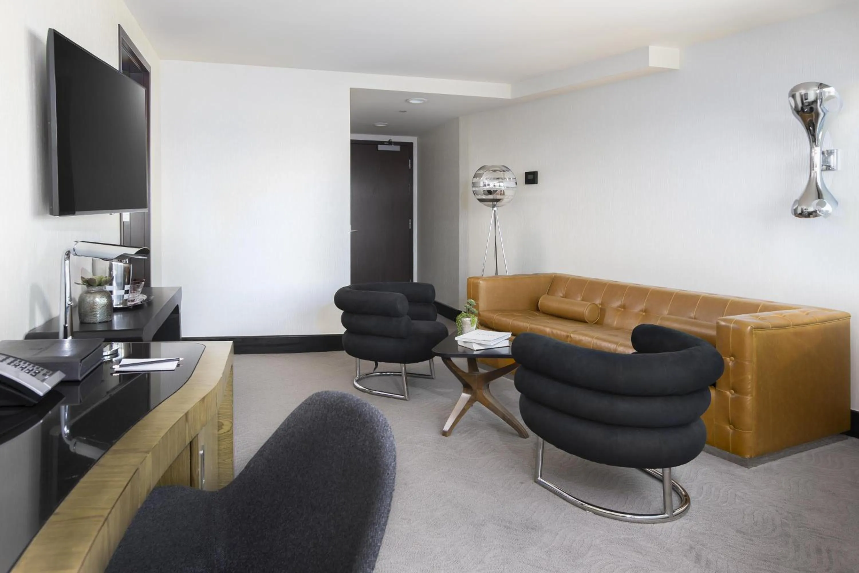 Living room in The Watergate Hotel Georgetown