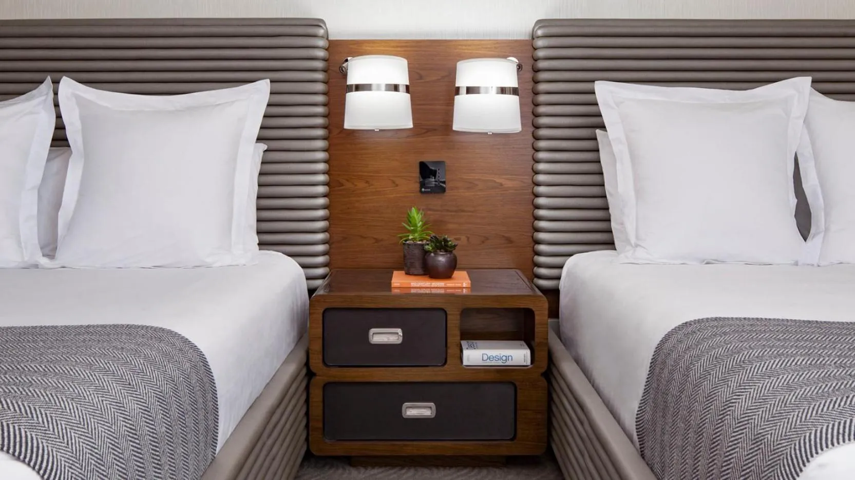 Bedroom, Bed in The Watergate Hotel Georgetown