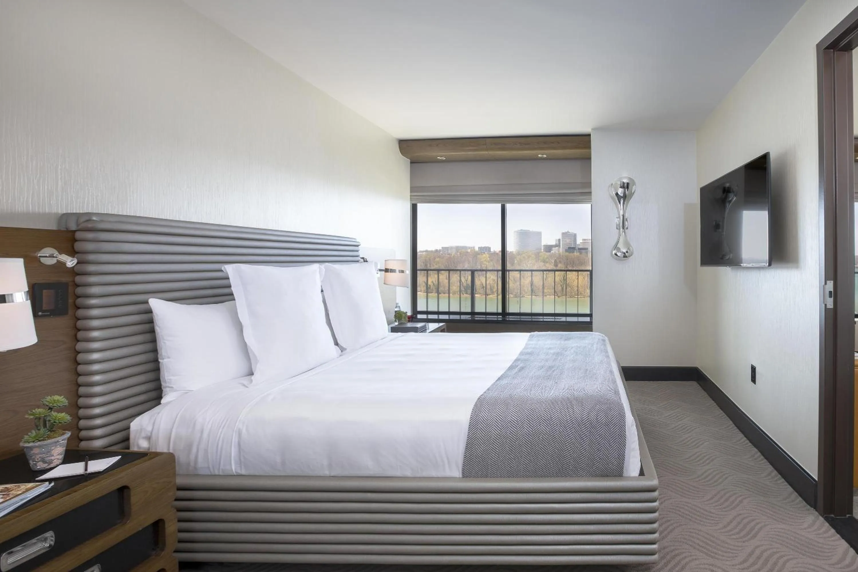 Bed in The Watergate Hotel Georgetown