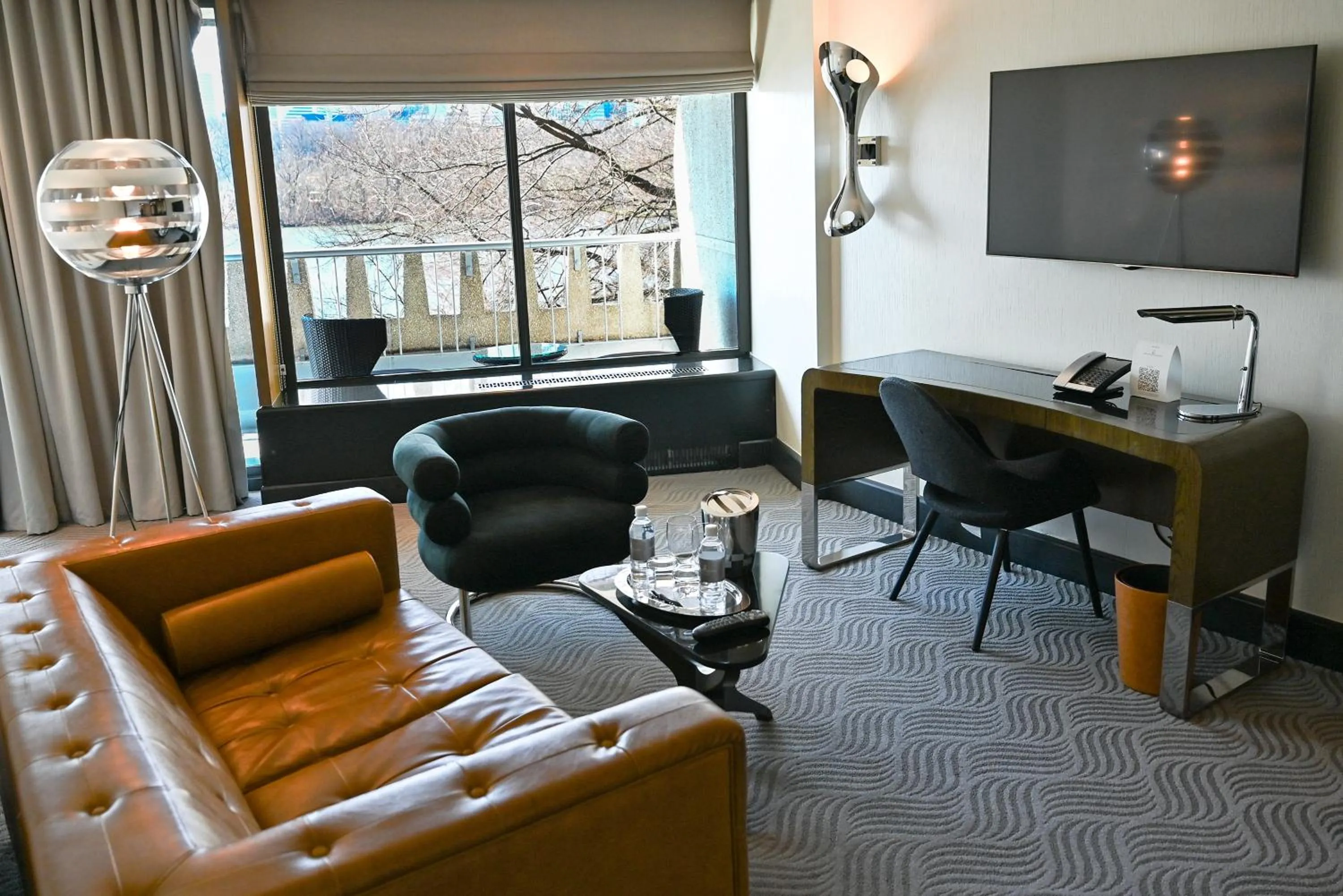 TV and multimedia in The Watergate Hotel Georgetown