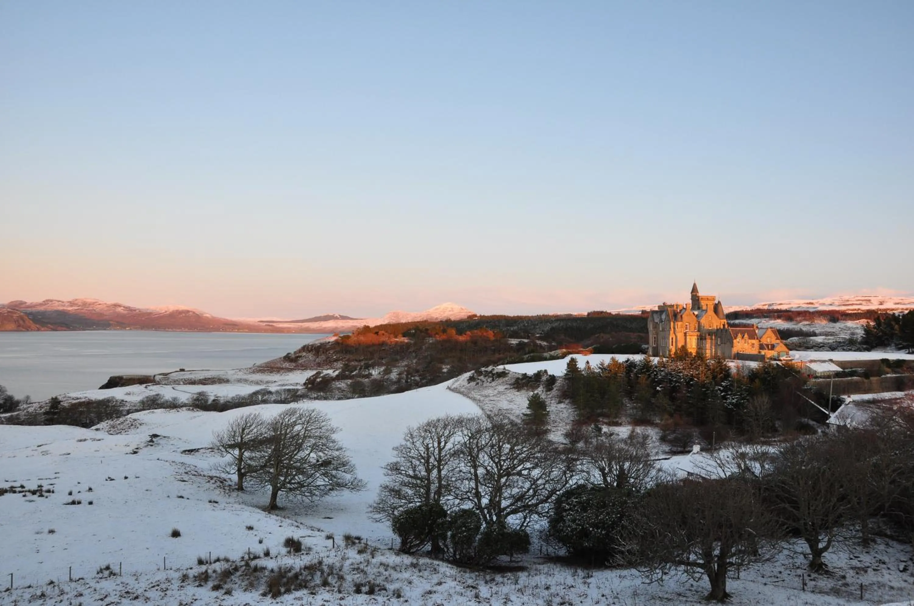 Natural landscape in Glengorm Castle