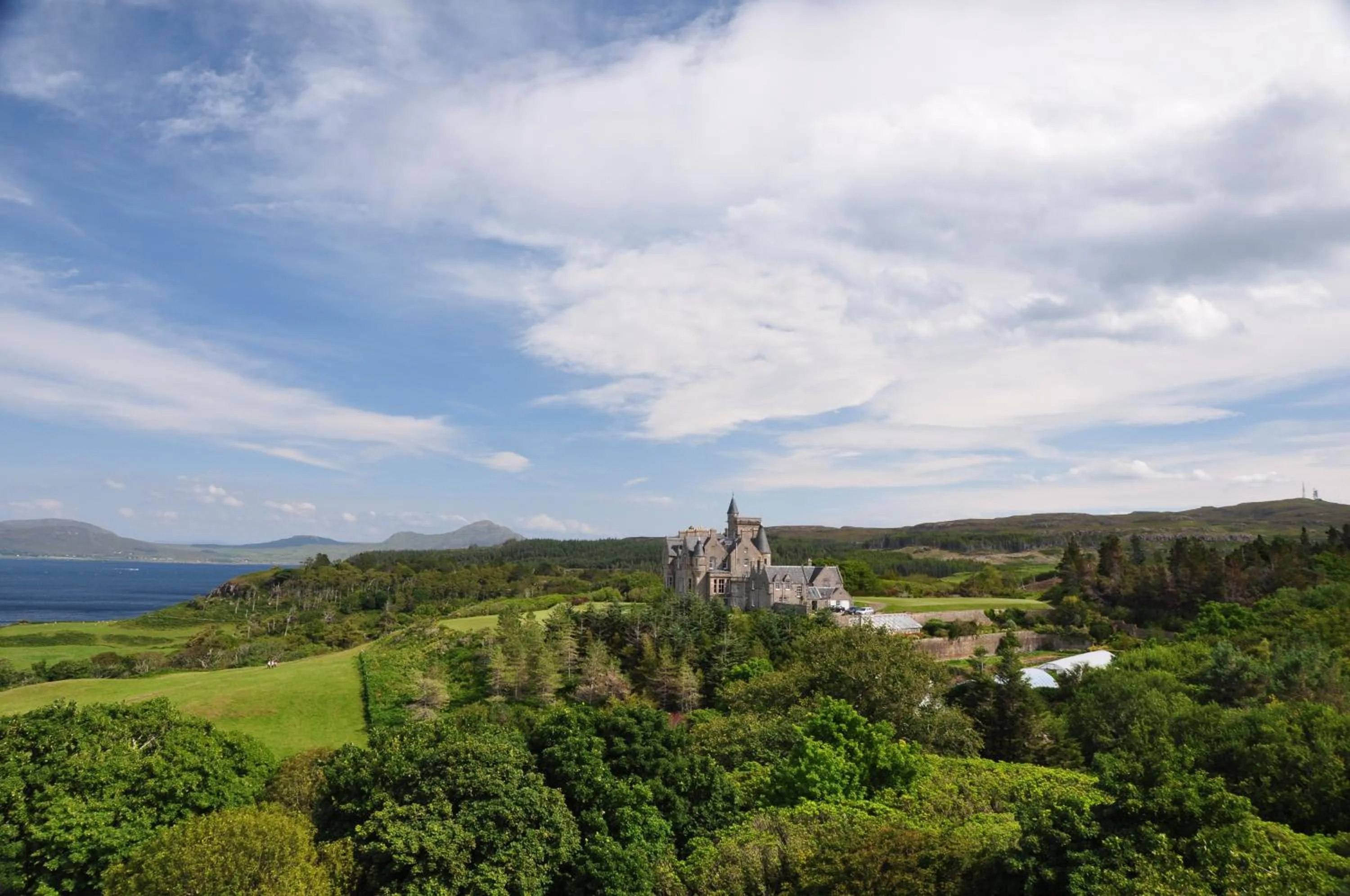 Day in Glengorm Castle