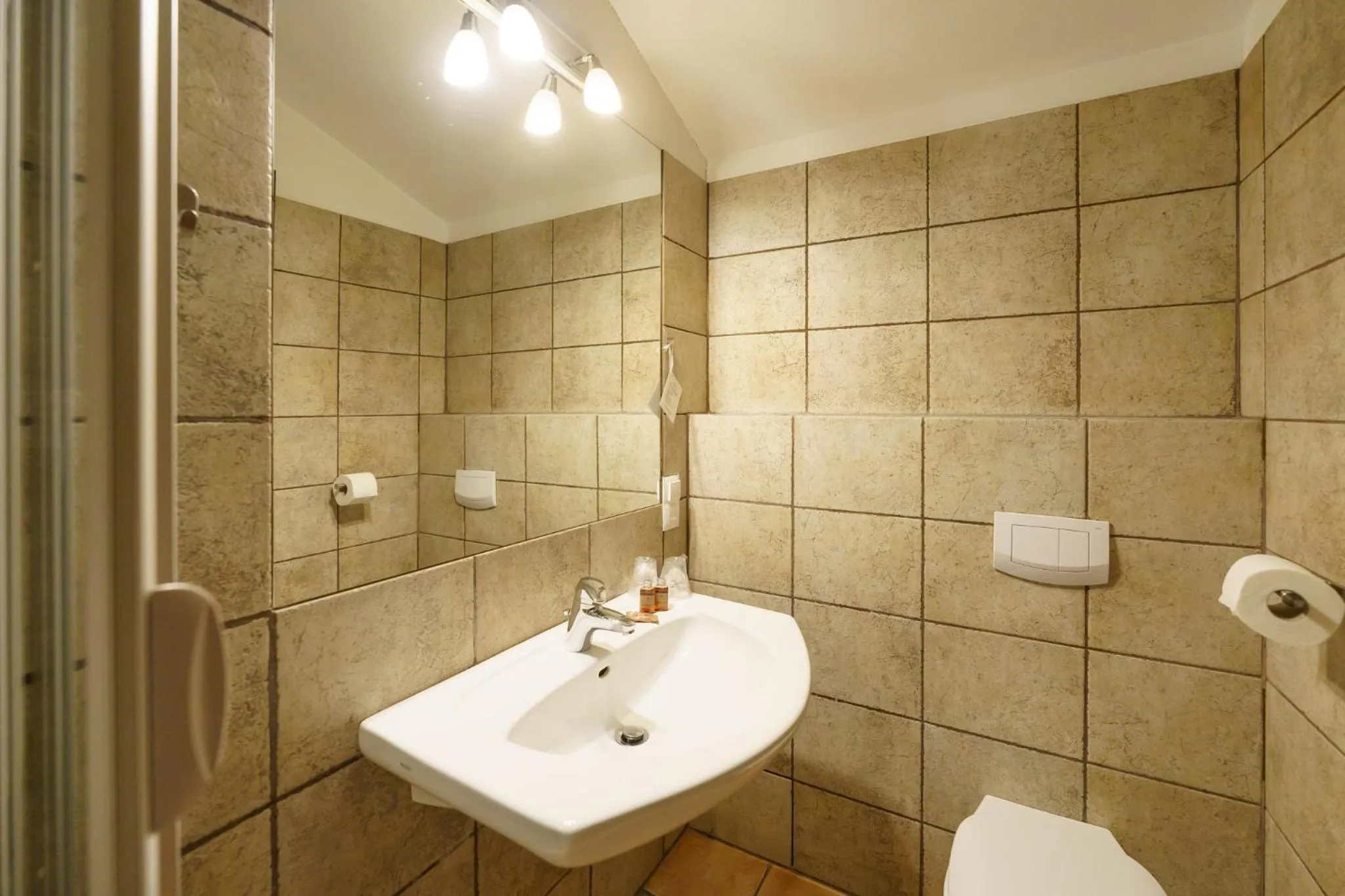 Bathroom in Maxymilian Unique Hotel - Adults Only