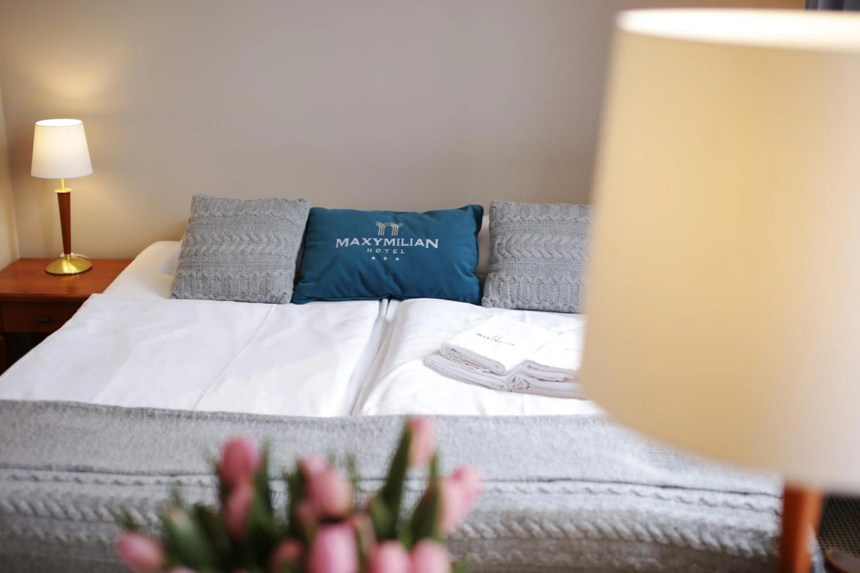 Photo of the whole room, Bed in Maxymilian Unique Hotel - Adults Only