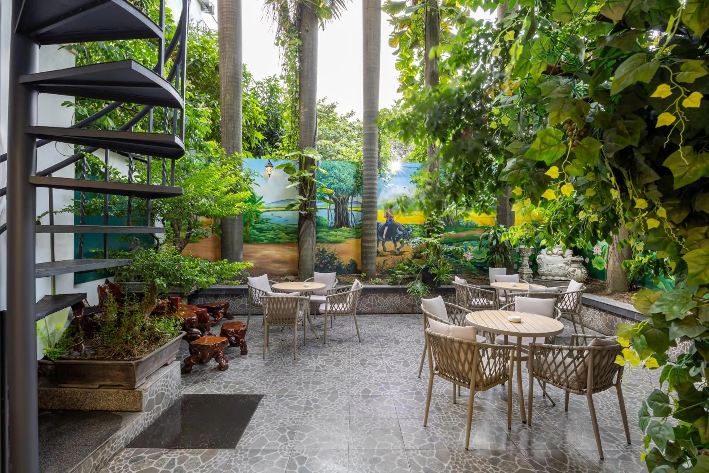 Seating area in A25 Hotel - 65G Nguyen Thai Hoc