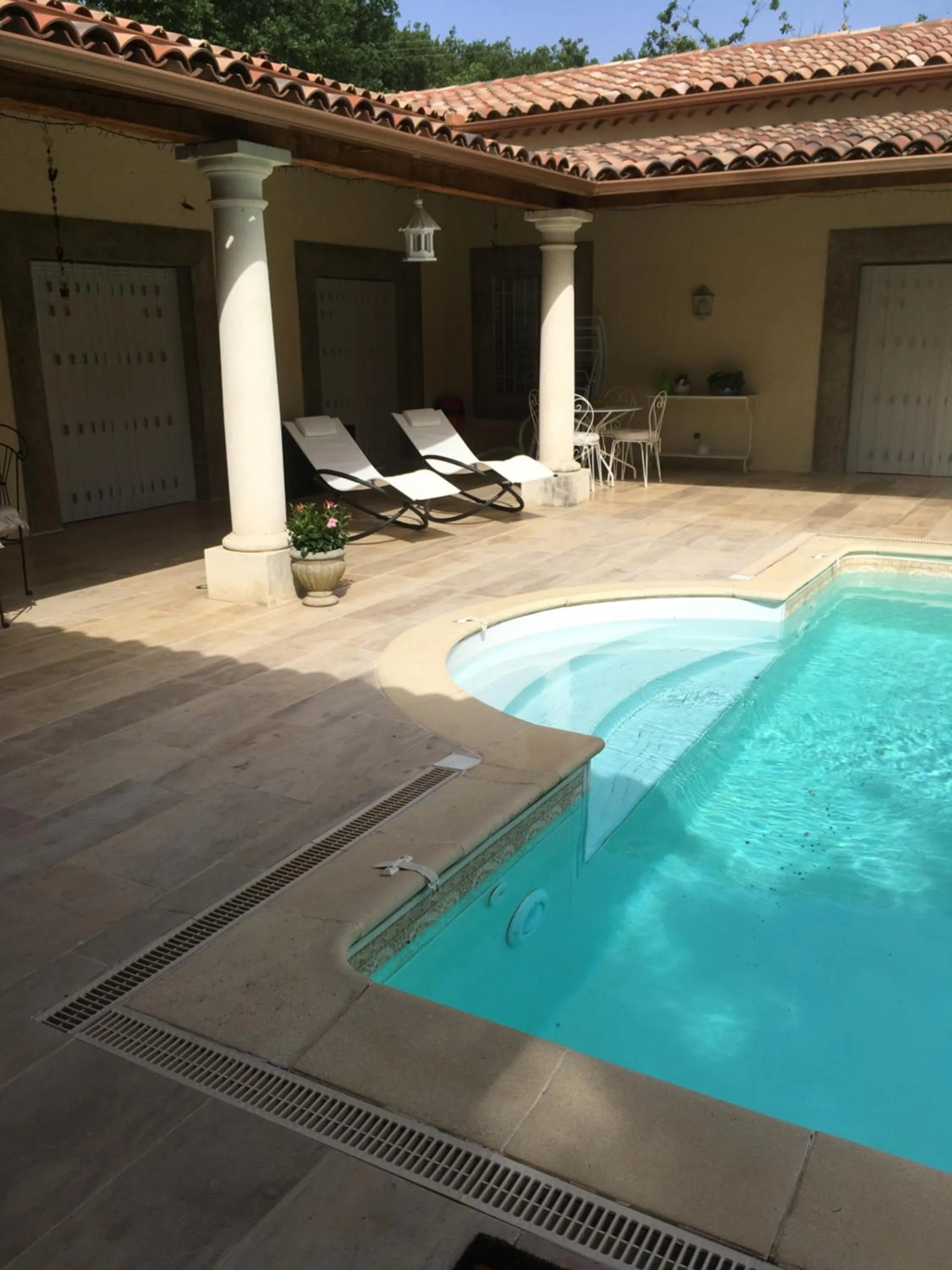 Property building in Chambre d'Hôte Couguiolet - avec piscine