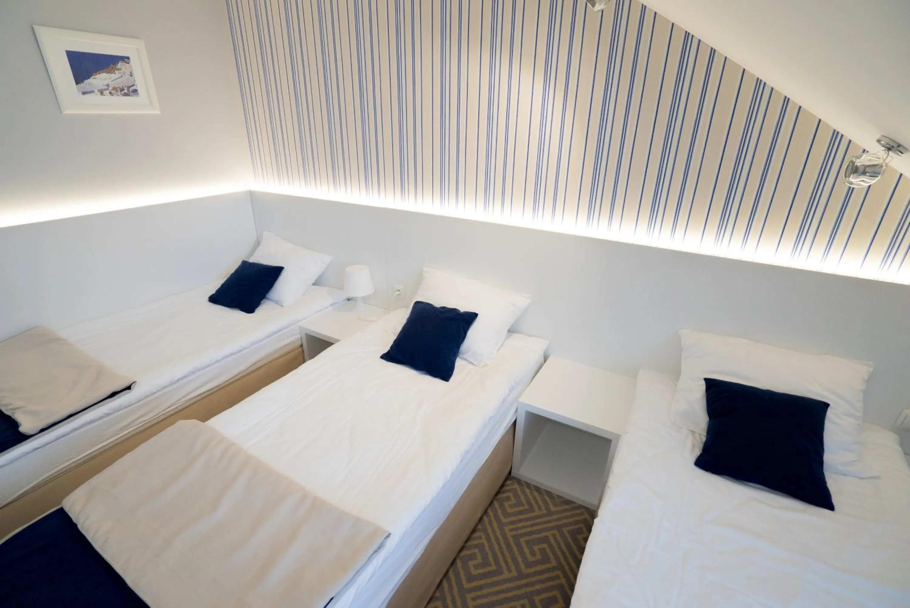 Property building, Bed in Hotel Aleksandria