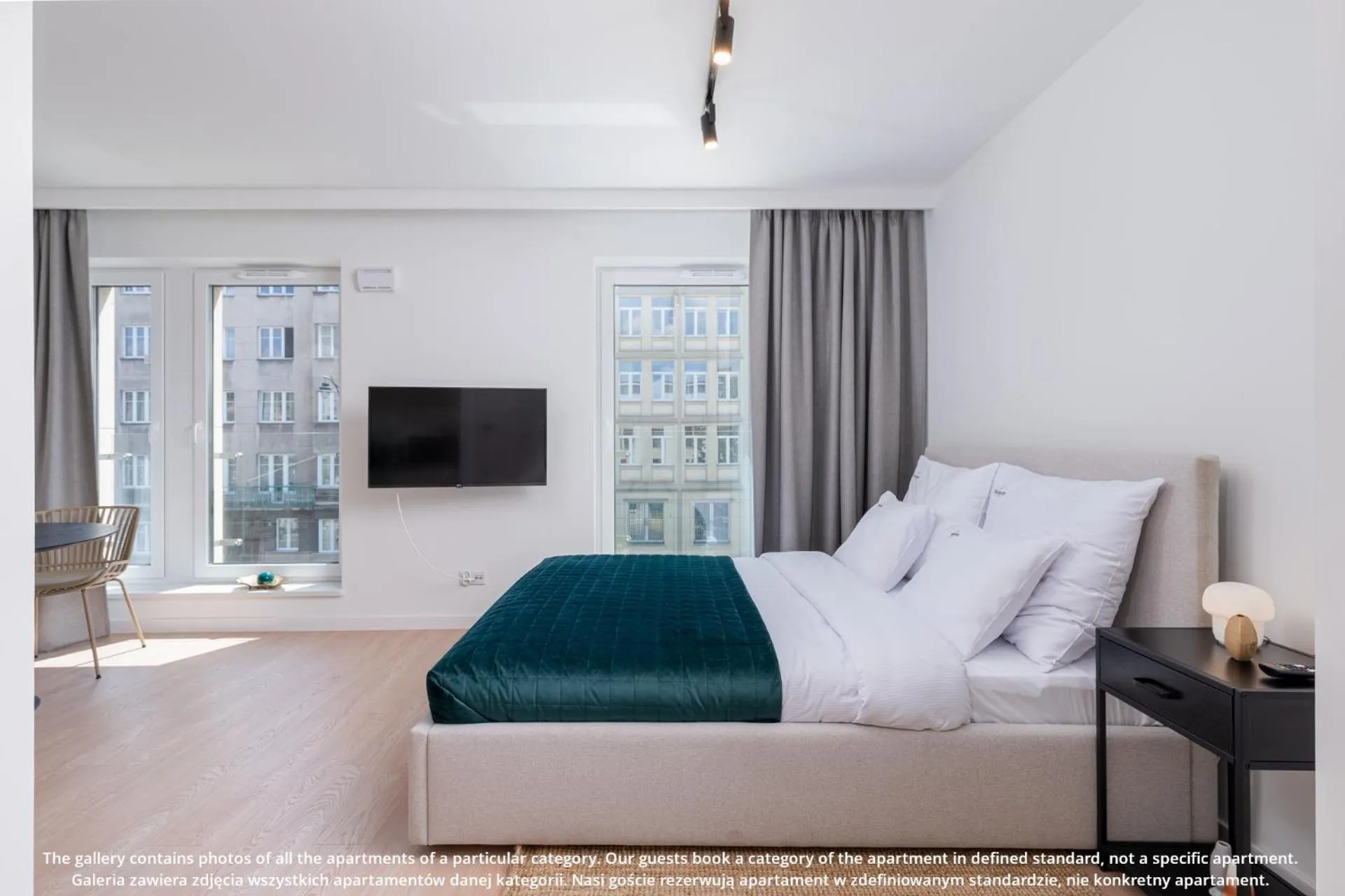 Communal lounge/ TV room in EXCLUSIVE Aparthotel Kraków Browar Lubicz