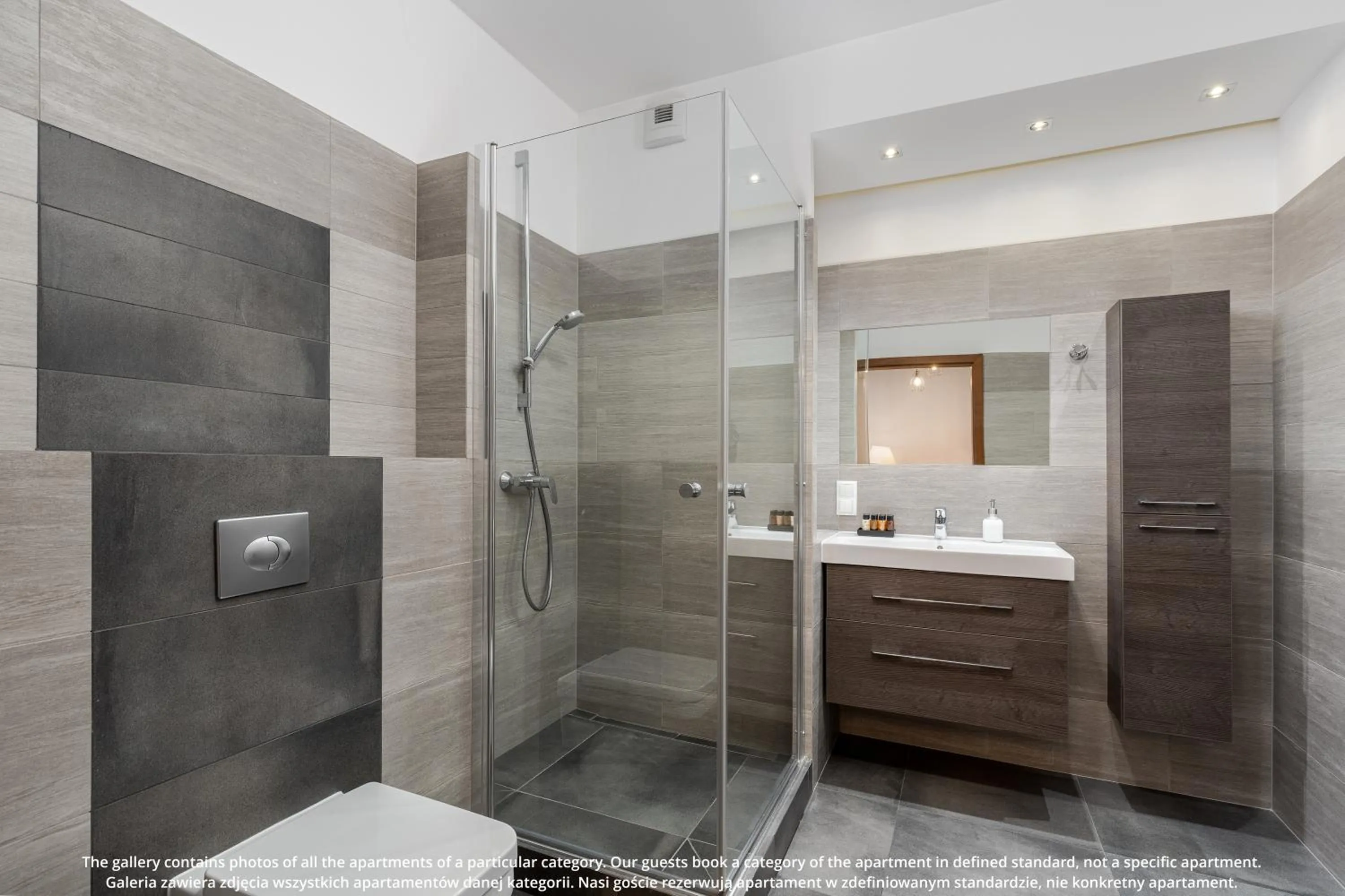 Shower in EXCLUSIVE Aparthotel Kraków Browar Lubicz