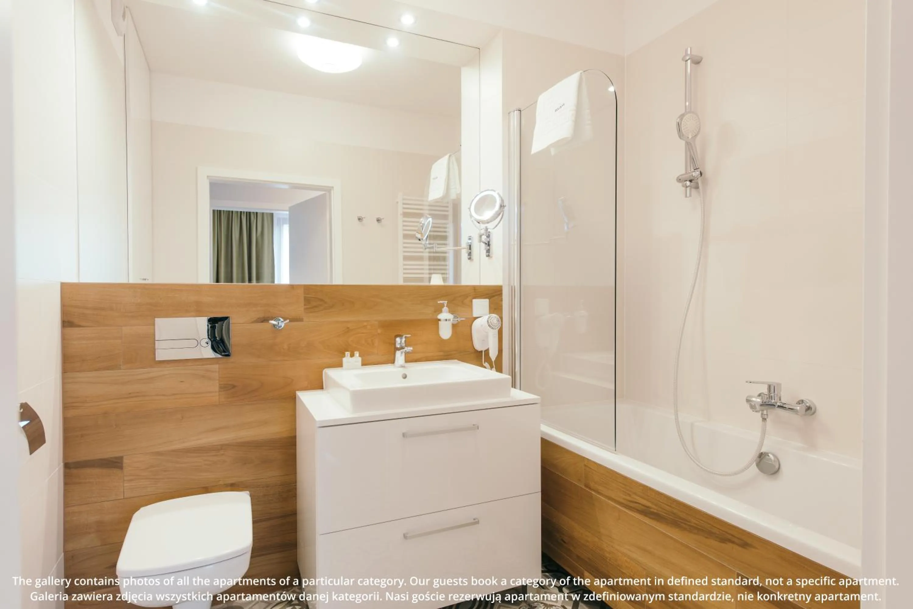 Shower in EXCLUSIVE Aparthotel Kraków Browar Lubicz