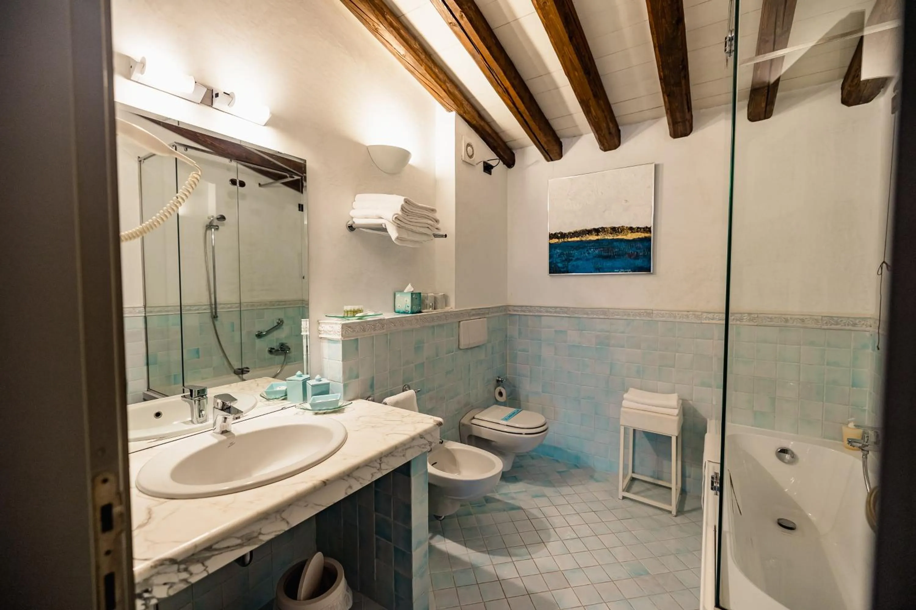 Bathroom in Relais I Due Roccoli