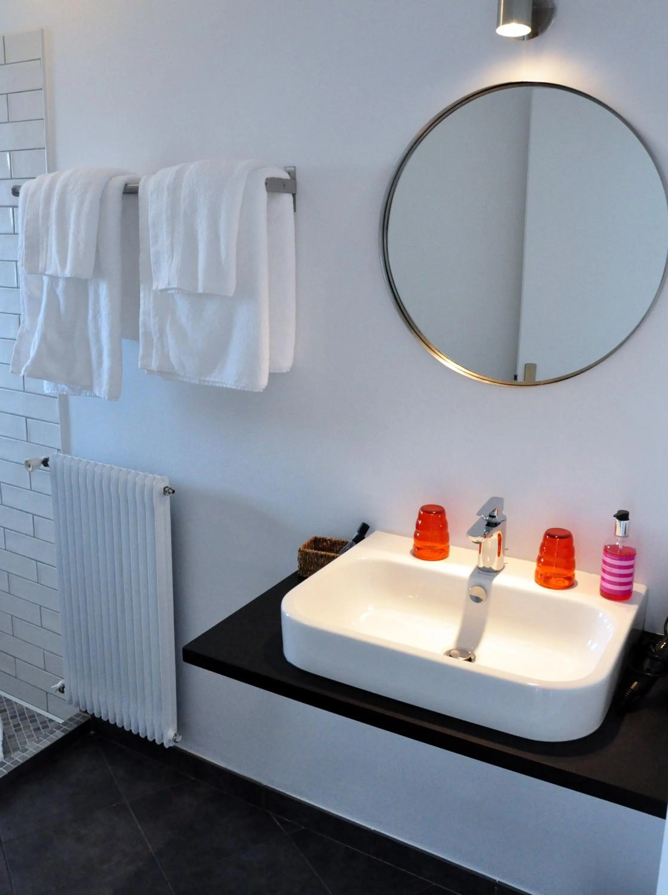 Bathroom in Logis Hotel Du Port
