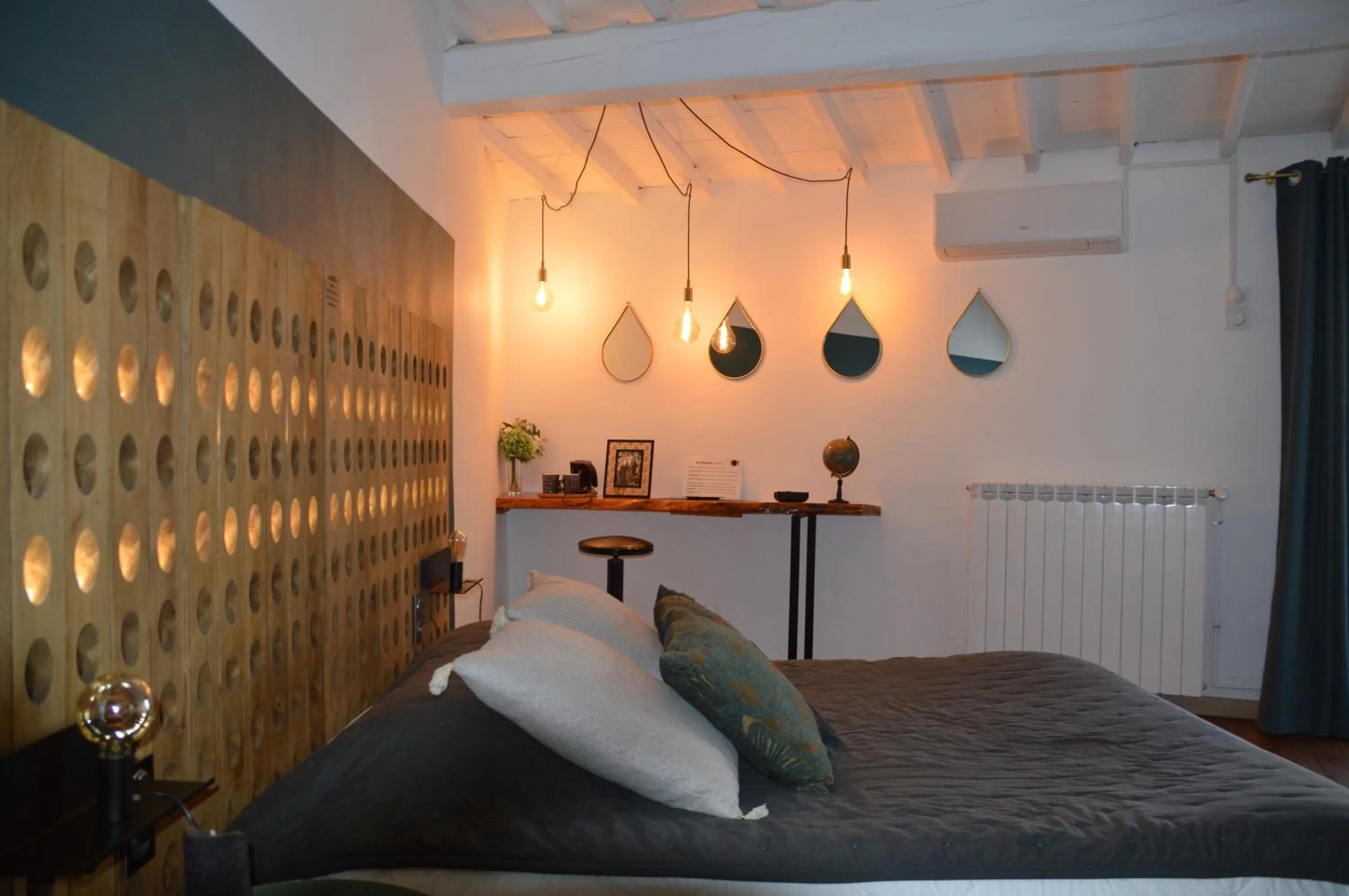 Bed in La Paillère chambres d hôtes