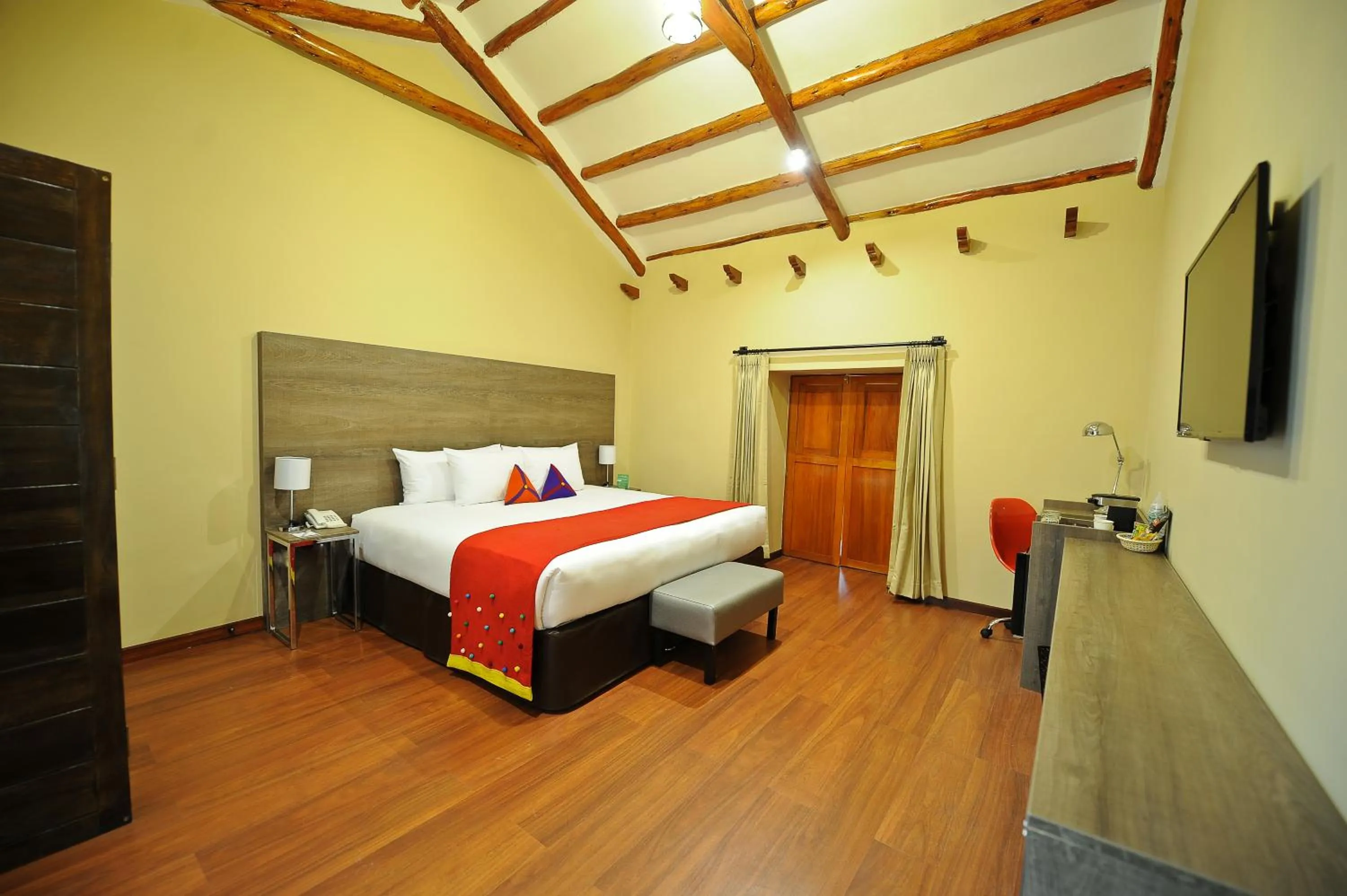 Bed in Union Hotel Cusco