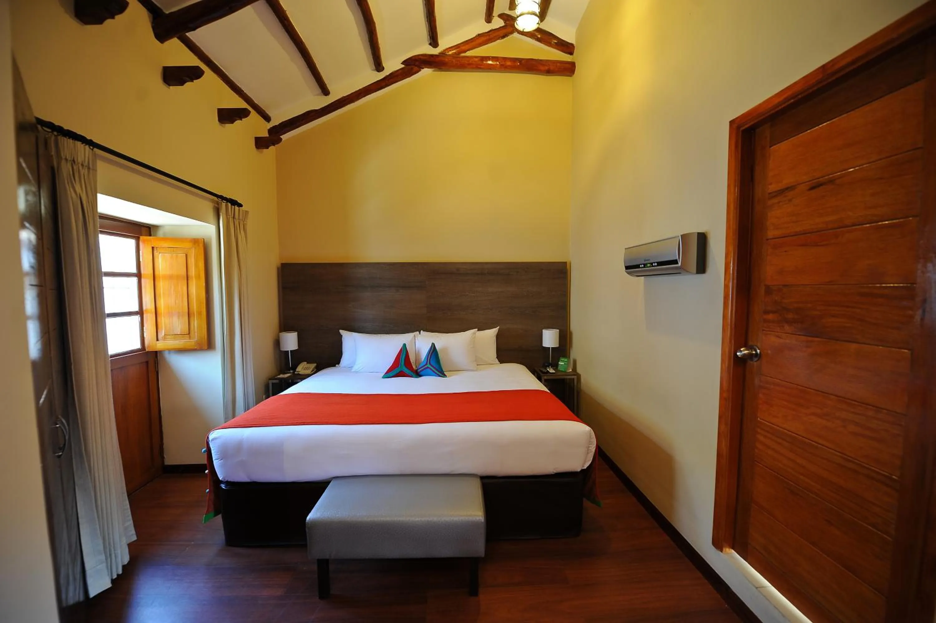 Bed in Union Hotel Cusco