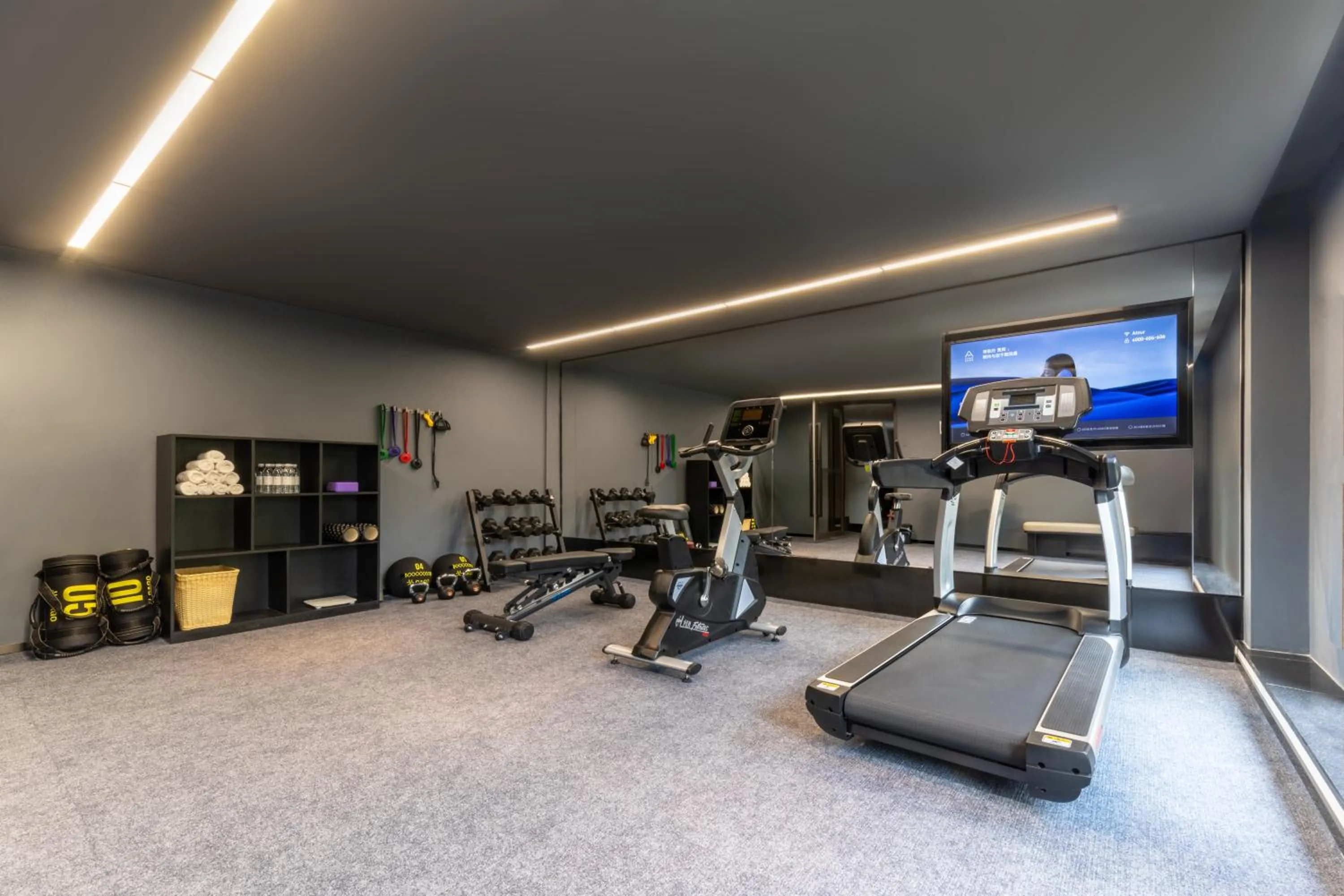 Fitness centre/facilities in Atour Hotel Hangzhou Xiaoshan Airport Airport Town