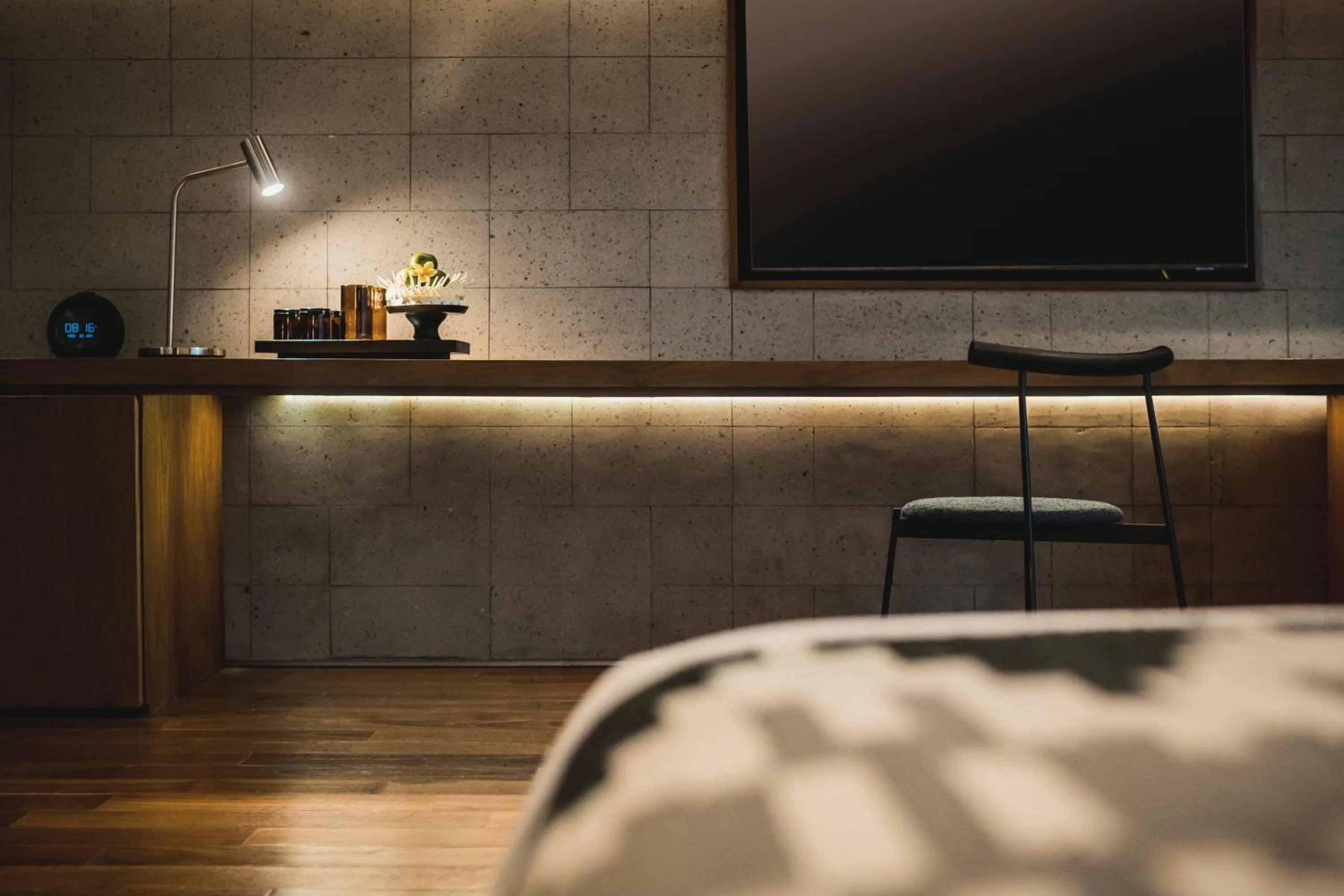 TV and multimedia in iSuite by Ekosistem