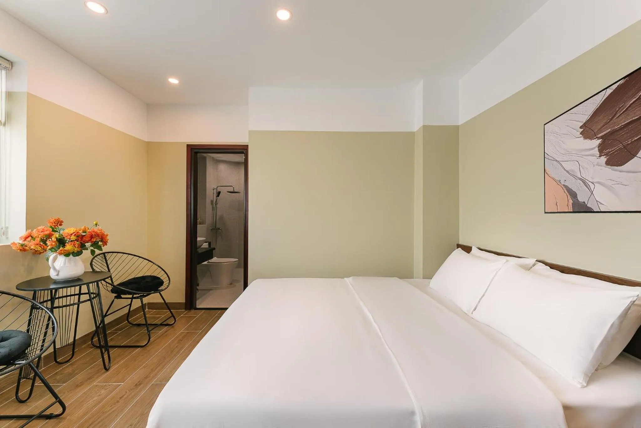 Bed in An Nguyen Lakeside Residence