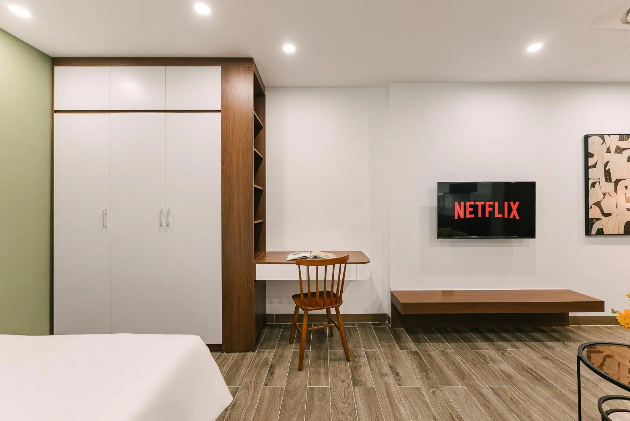 TV and multimedia, Bed in An Nguyen Lakeside Residence