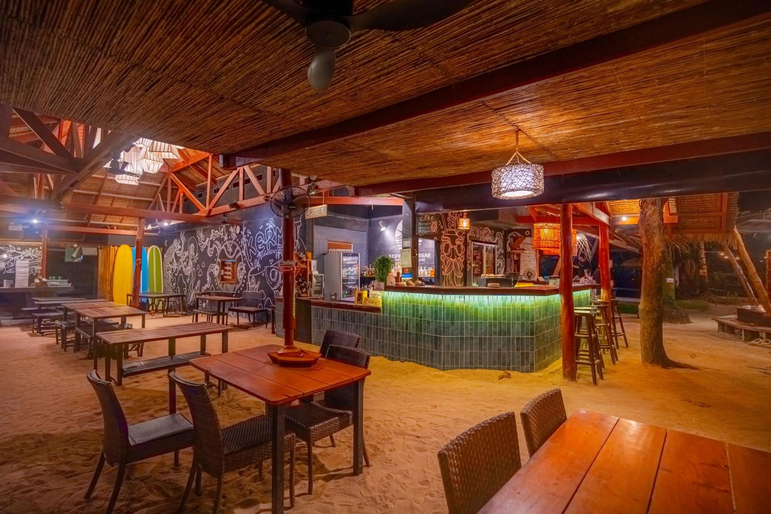 Lounge or bar in The Henry Resort Siargao at Kermit