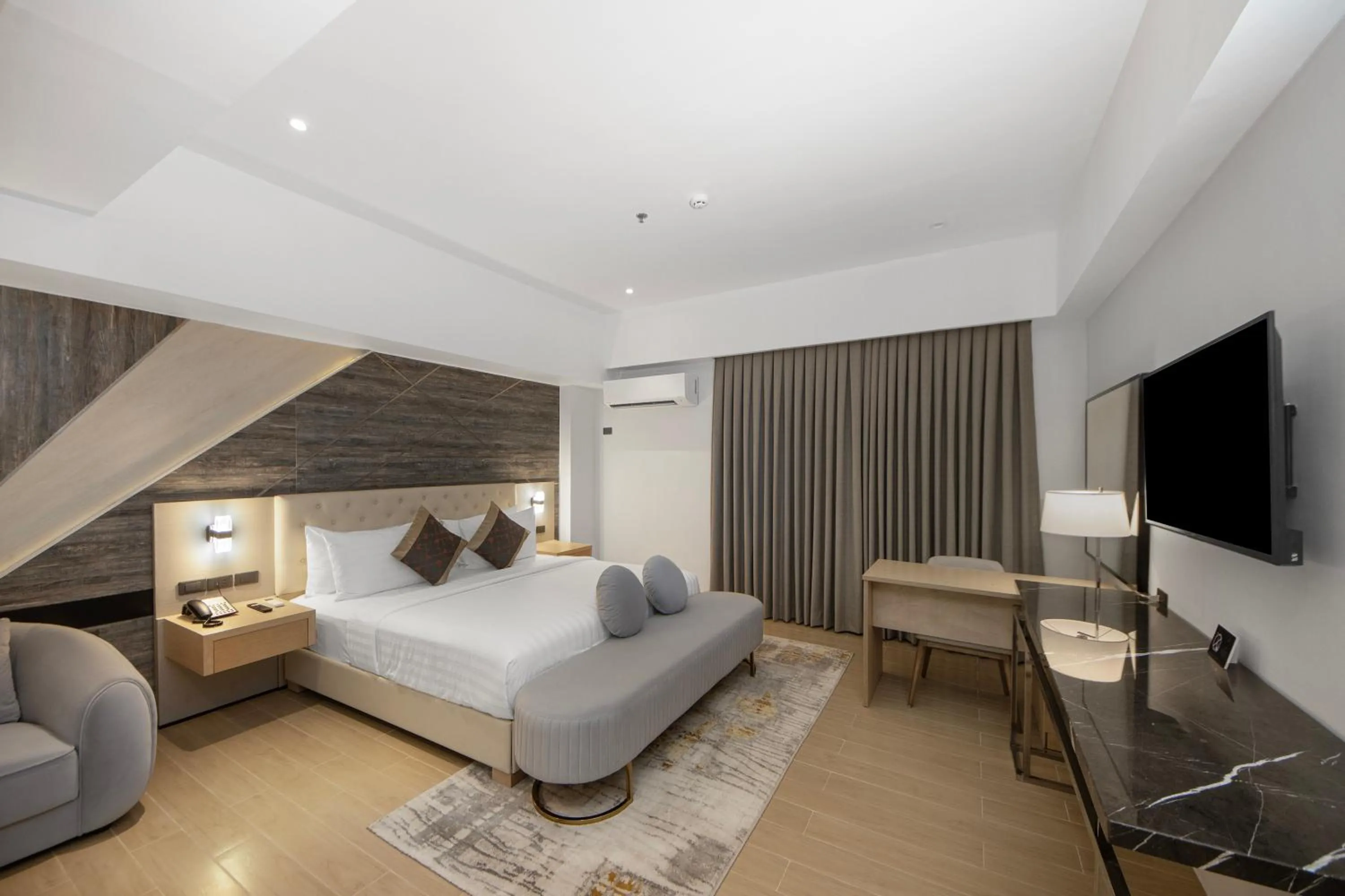 Bedroom, Bed in Amarah Hotel