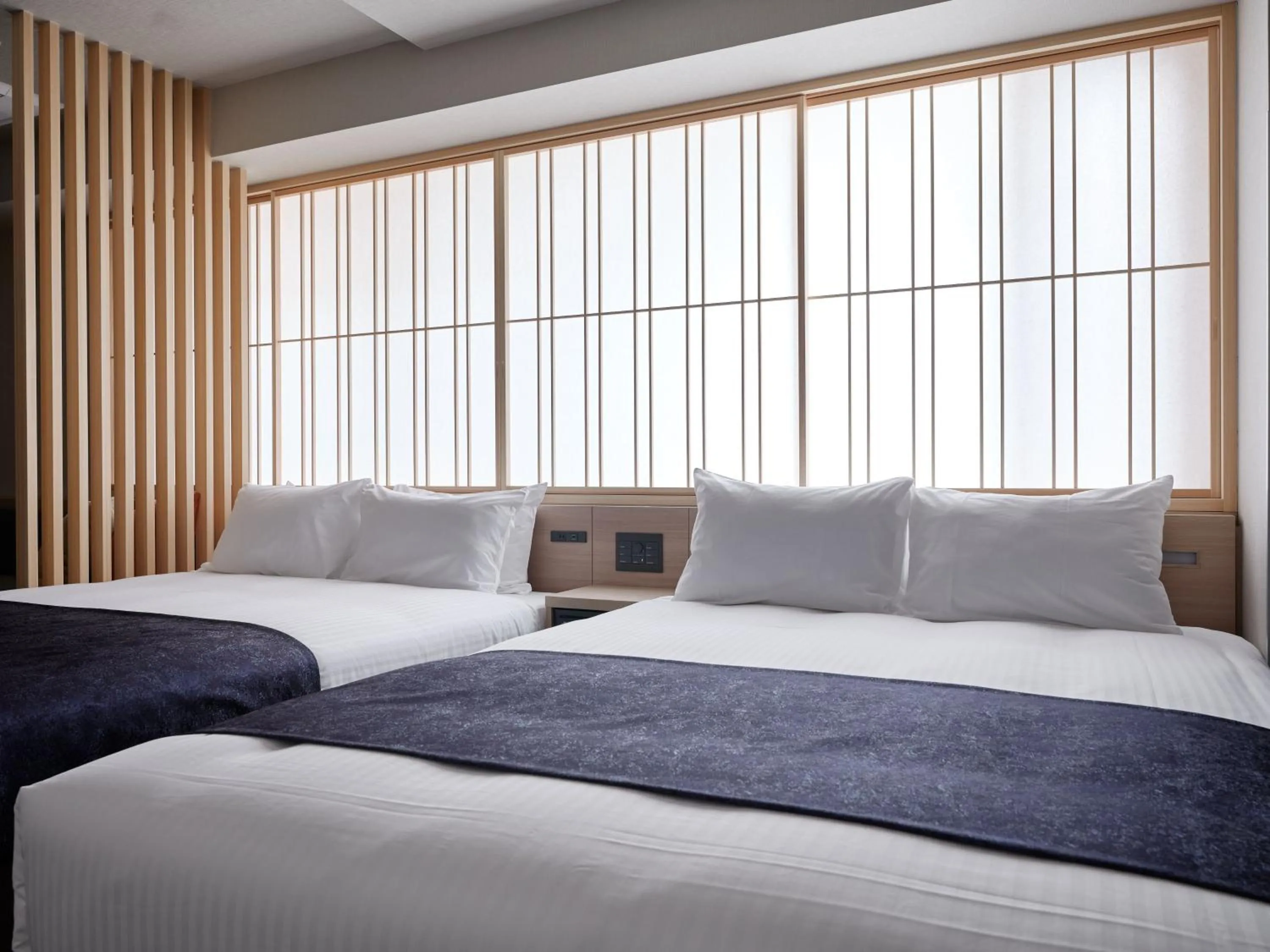 Bed in Premium Apart MONday KYOTO GOJO