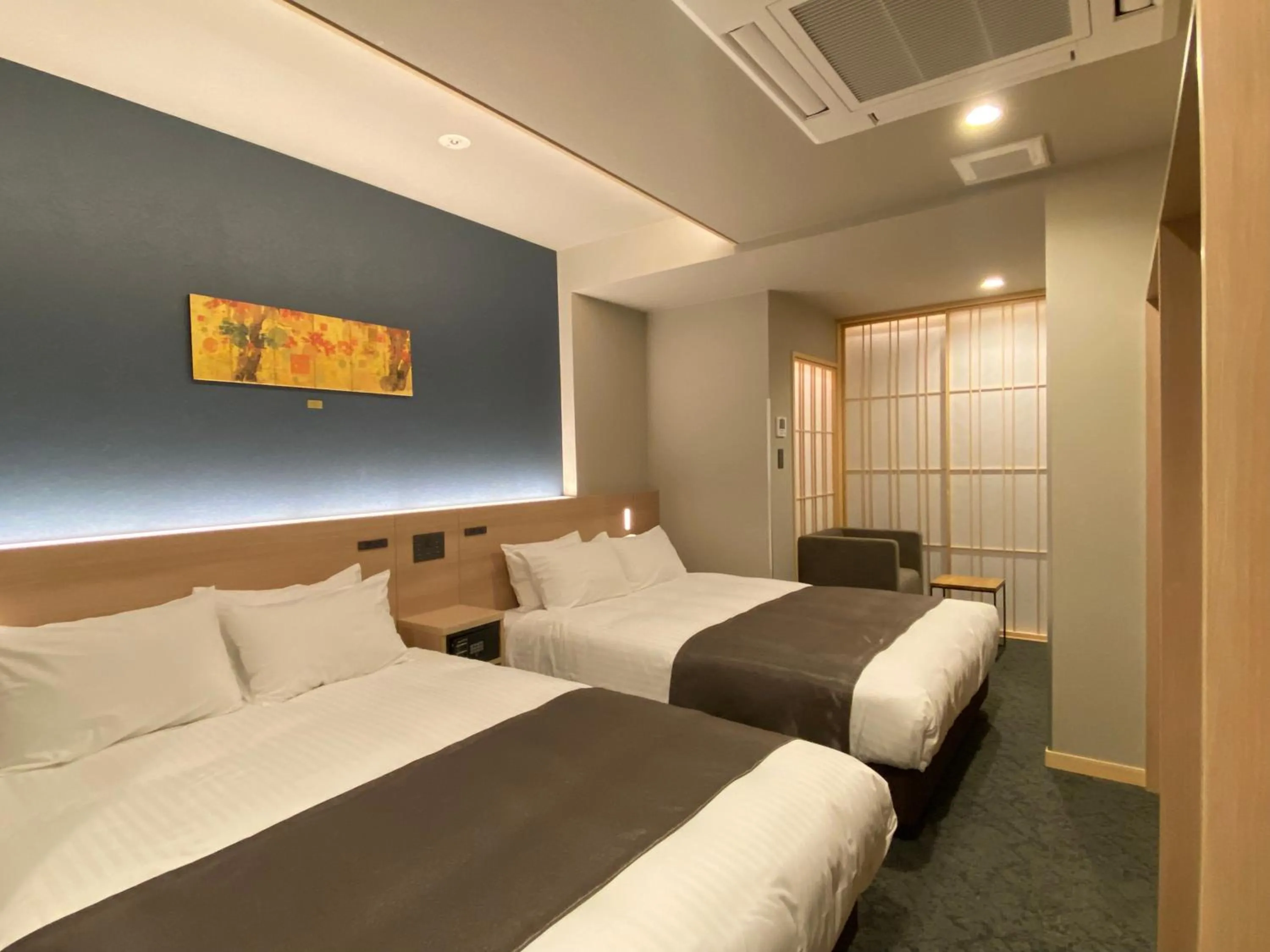 Bed in Premium Apart MONday KYOTO GOJO