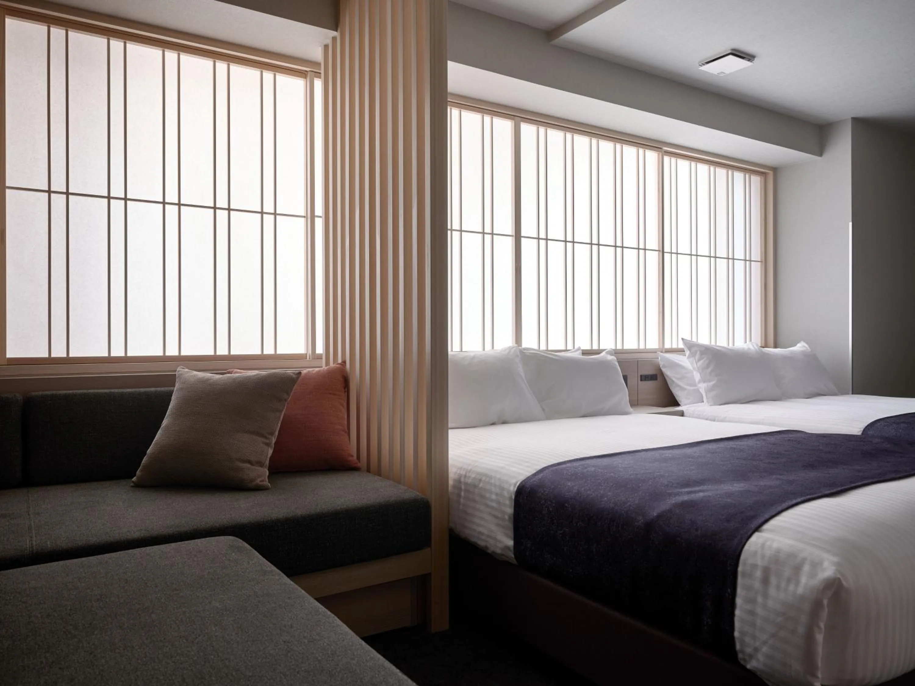 Bed in Premium Apart MONday KYOTO GOJO