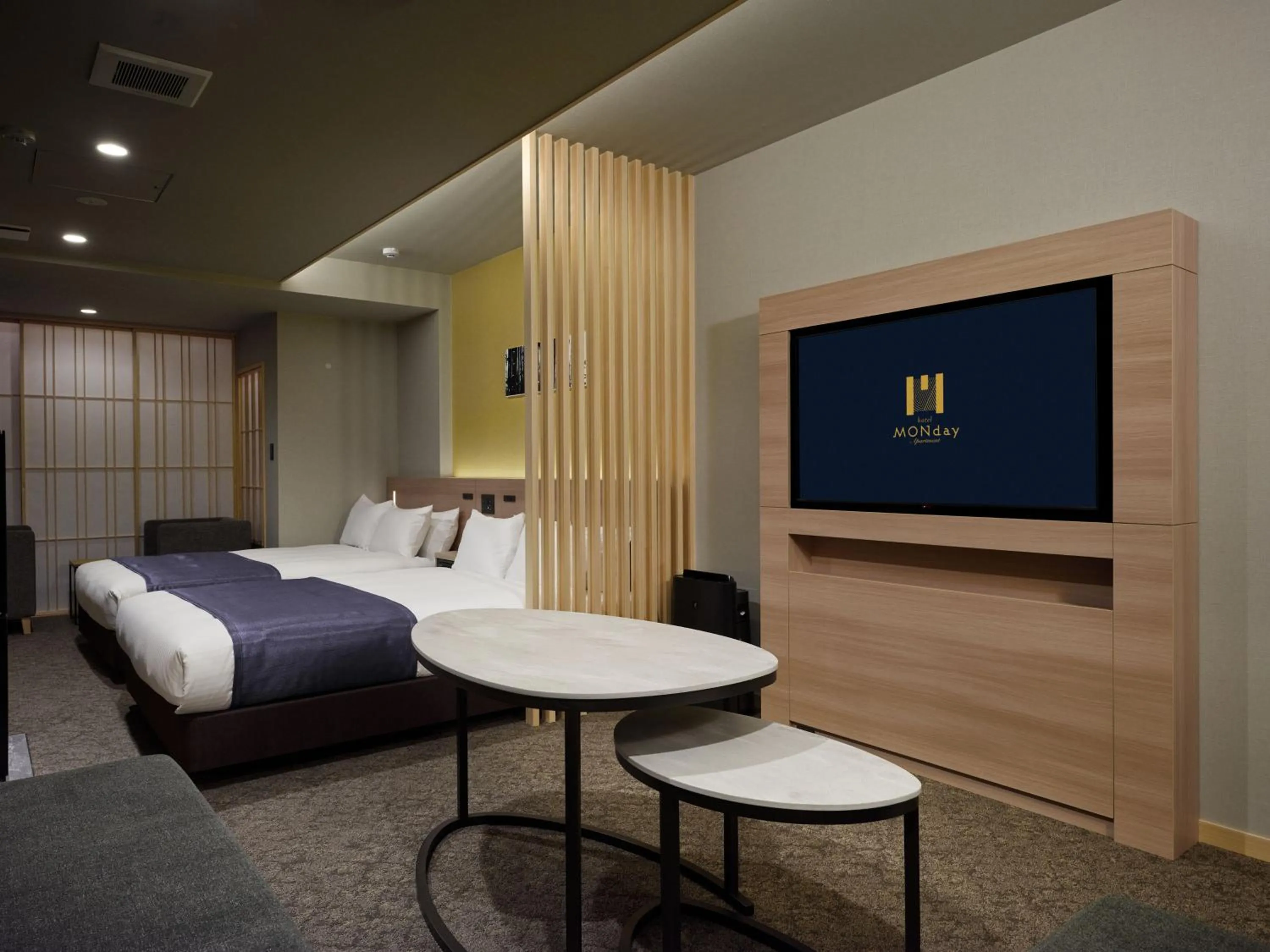 Bed in Premium Apart MONday KYOTO GOJO