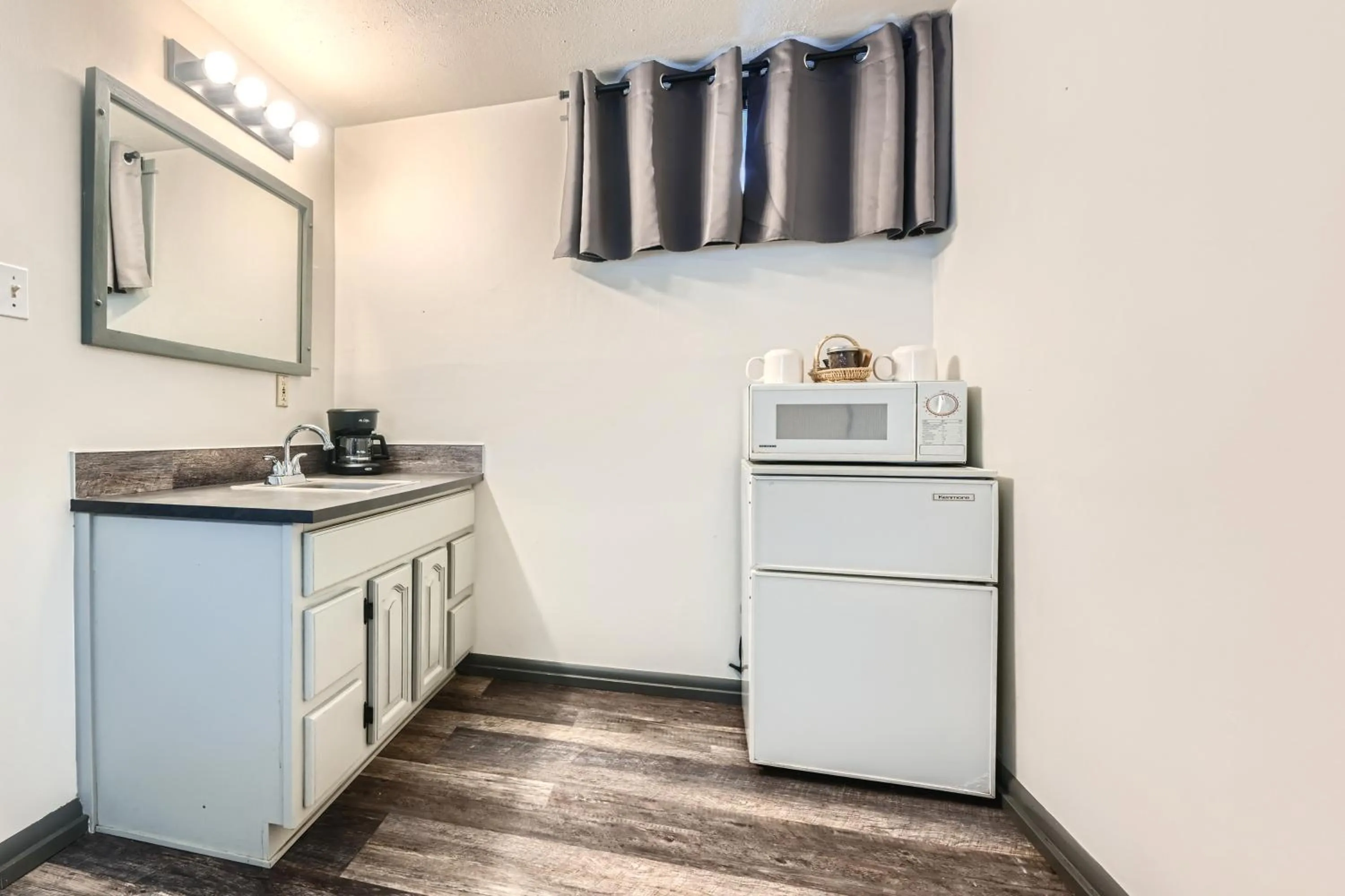 Kitchen or kitchenette in A-Lodge Boulder