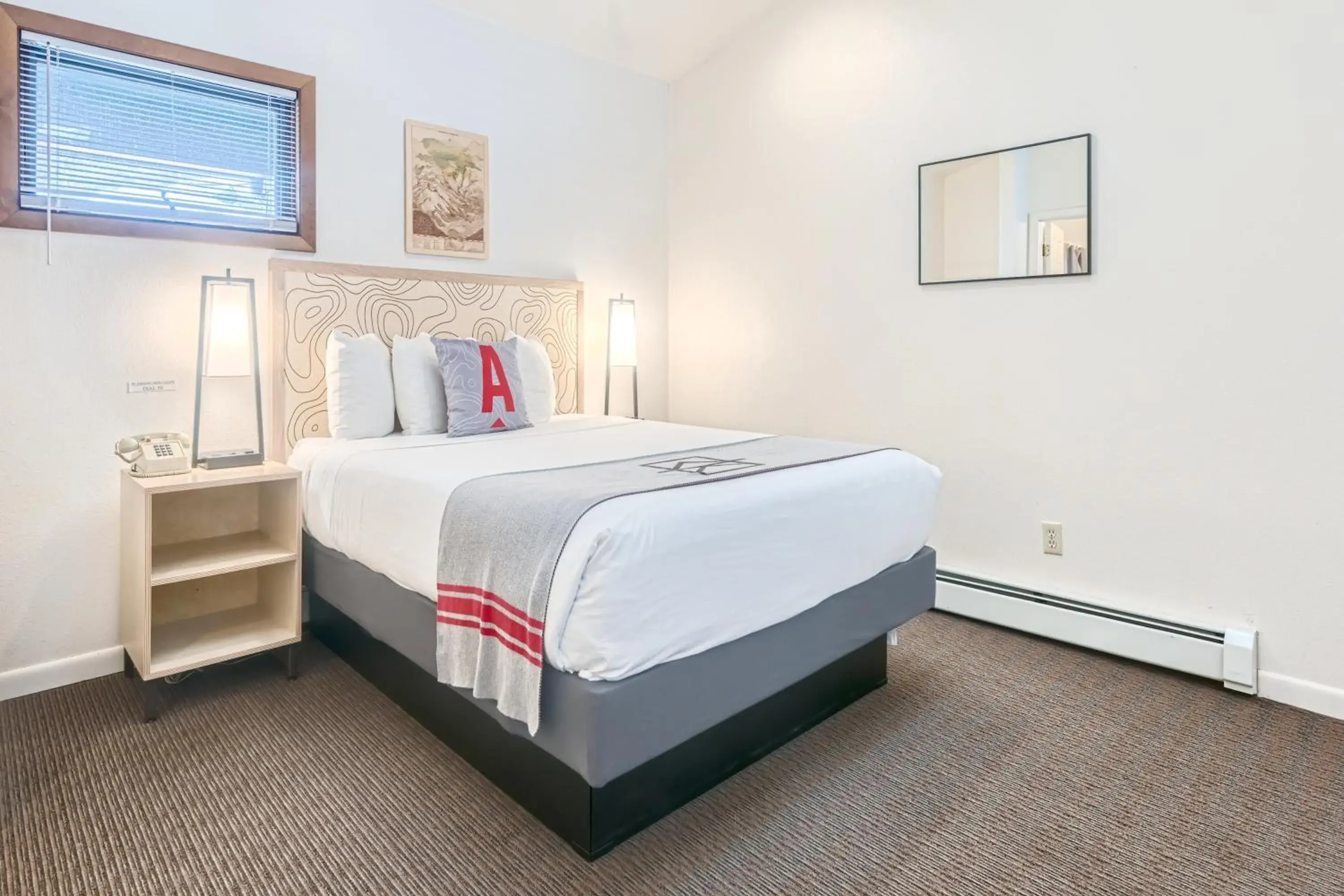 Adventure Queen in A-Lodge Boulder Adventure Queen in A-Lodge Boulder