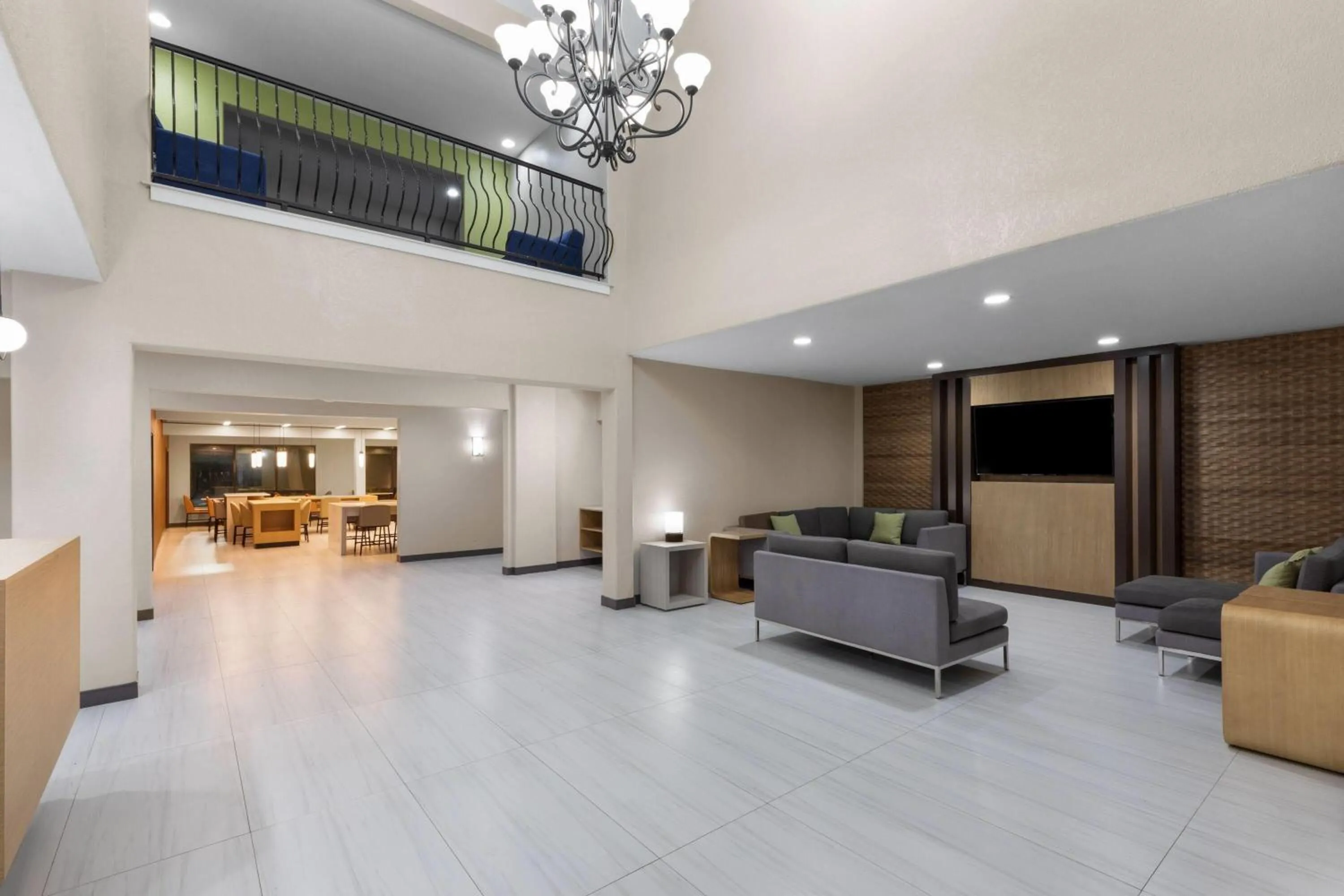 Lobby or reception in Hawthorn Extended Stay by Wyndham College Station South