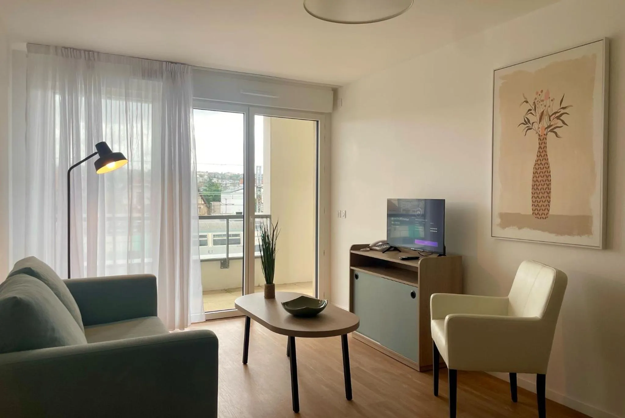 Balcony/Terrace in Zenao Appart'hôtels Saint-Maur-des-Fossés