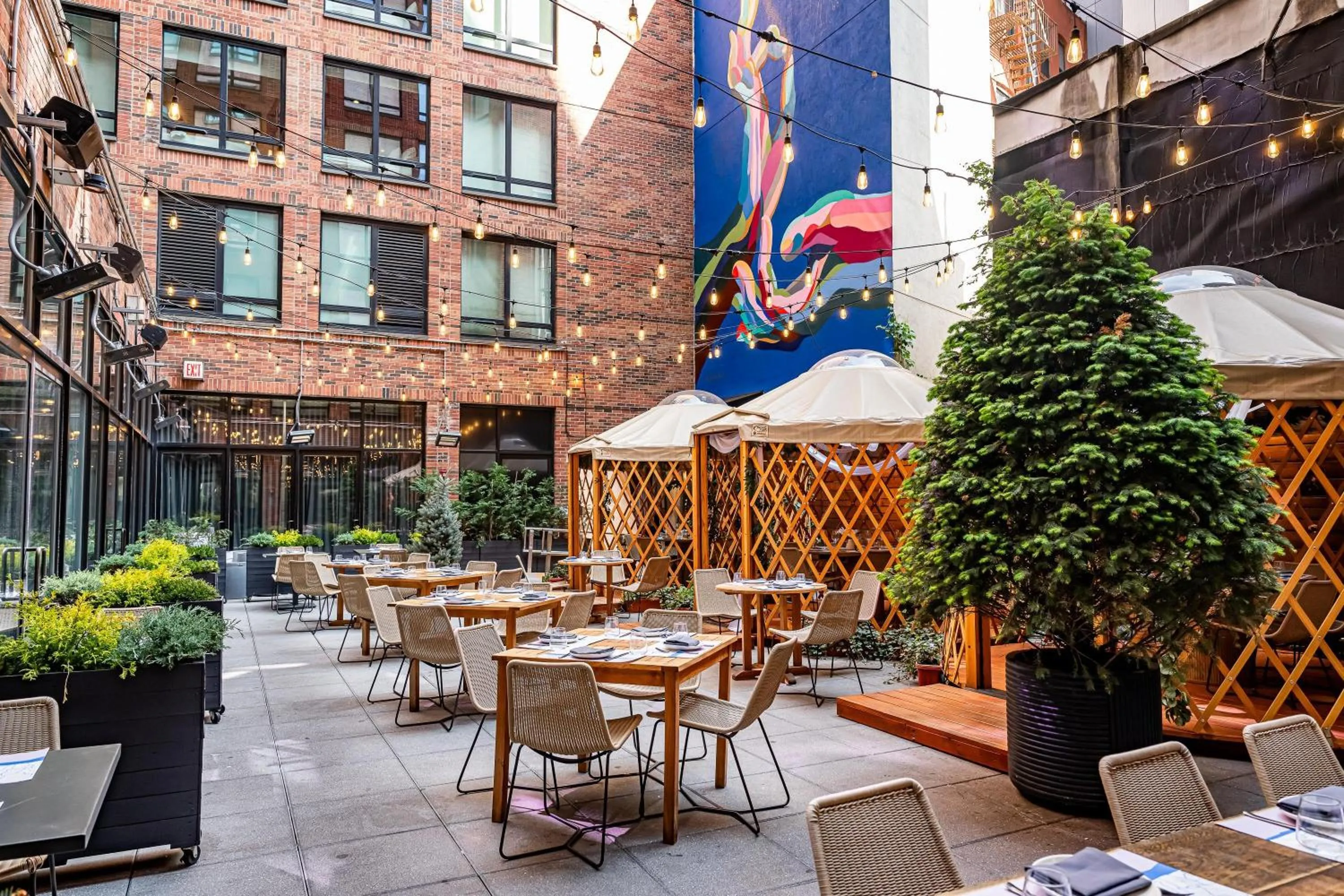 Restaurant/places to eat in Arlo SoHo