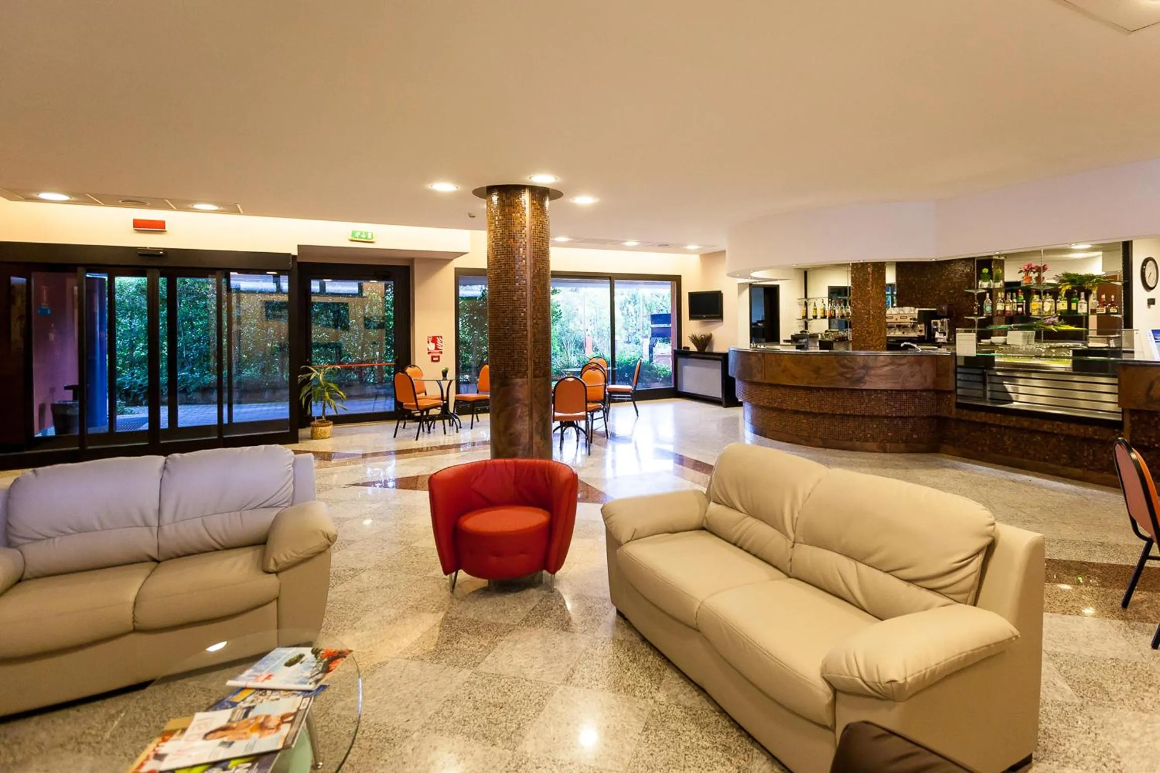 Lounge or bar in Blue Relais Maggiore