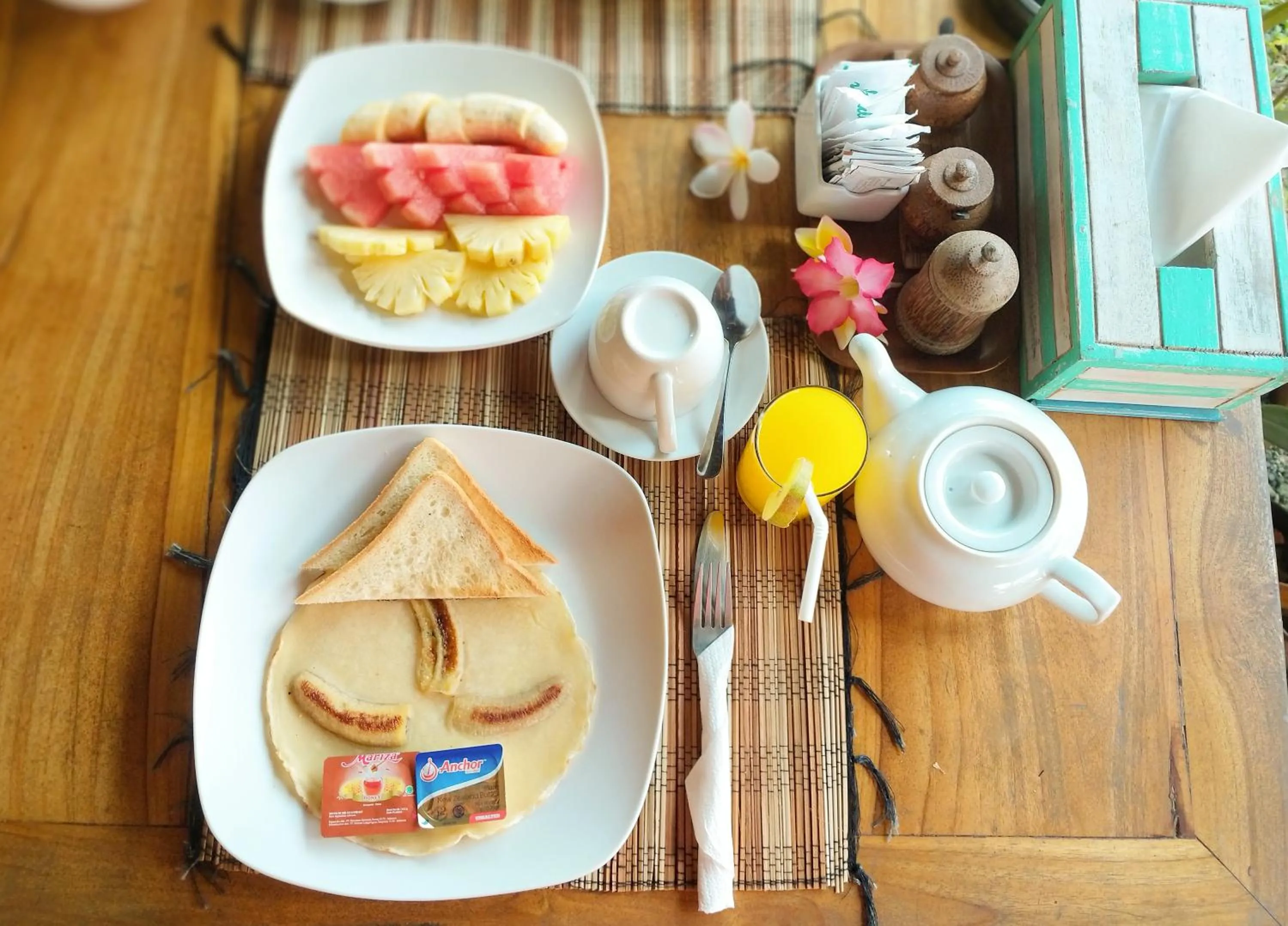 Breakfast in Garden Cottage Lembongan & Hostel