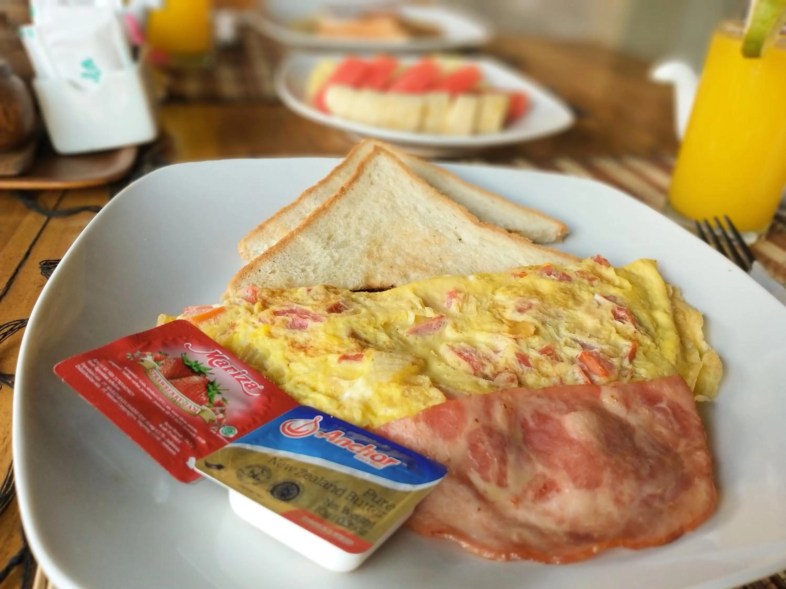 Breakfast in Garden Cottage Lembongan & Hostel