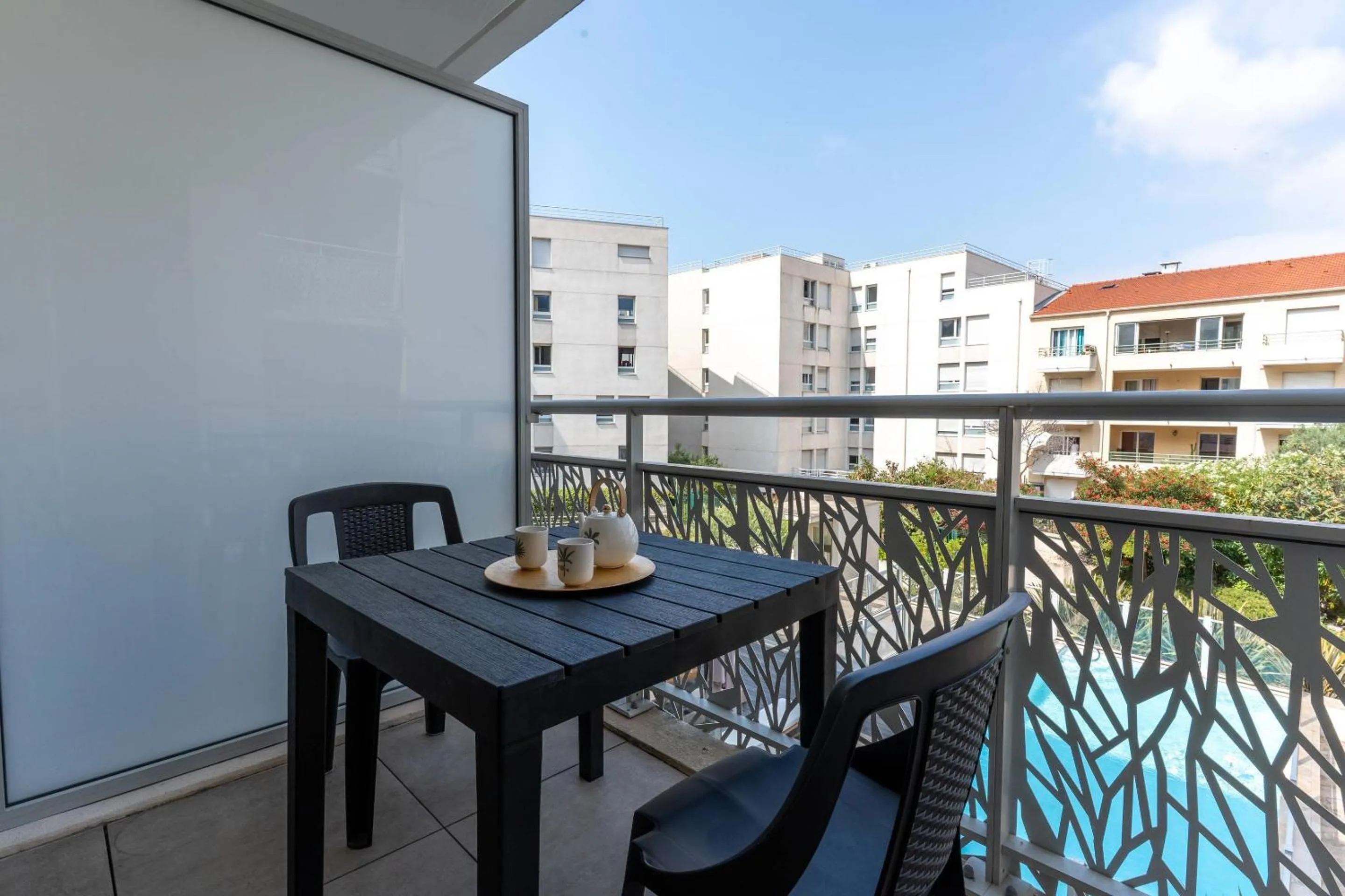 Bedroom in Zenitude Quality Aparthotel Nice