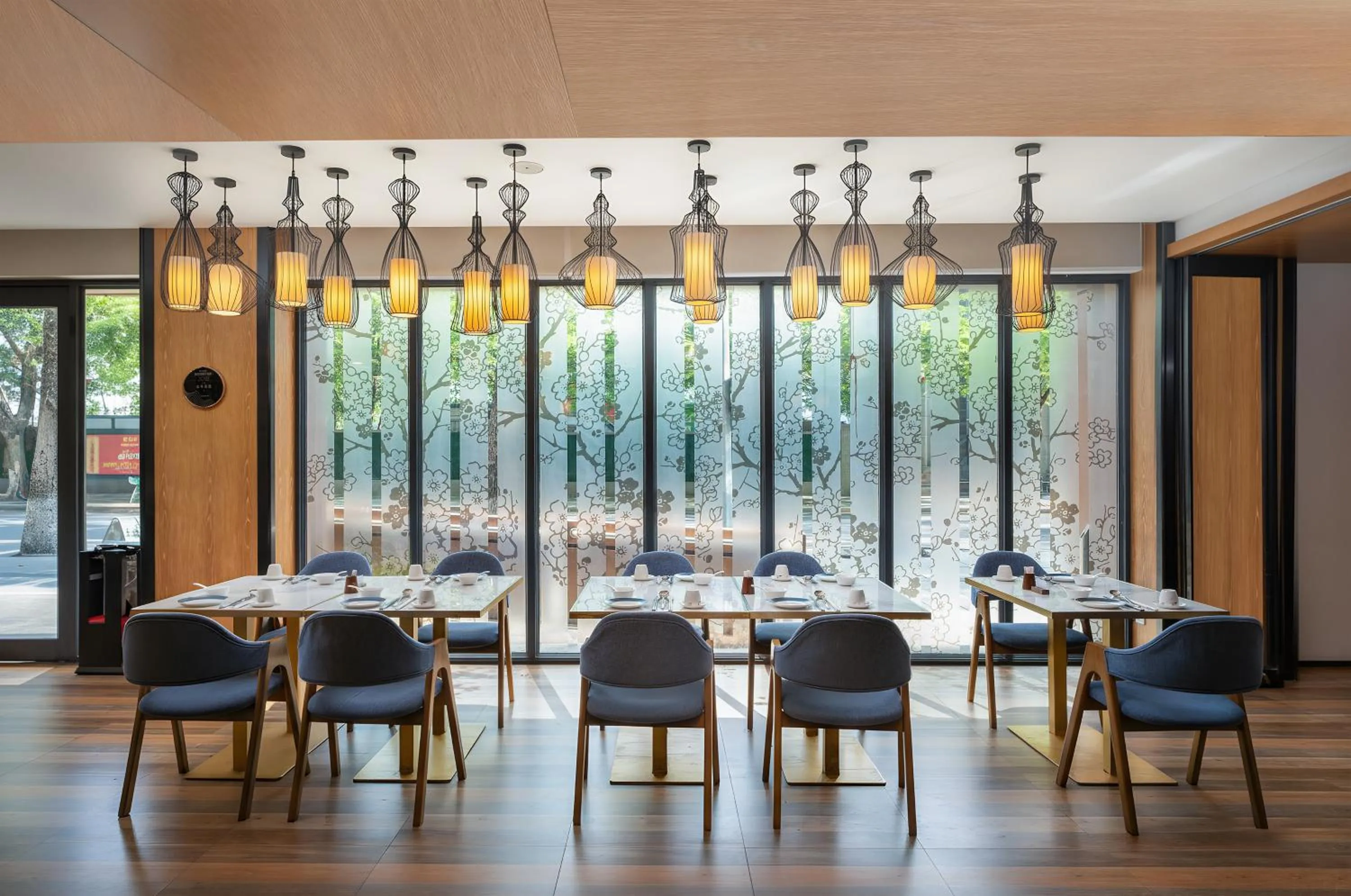 Restaurant/places to eat in 广州岭南五号酒店 LN Hotel Five